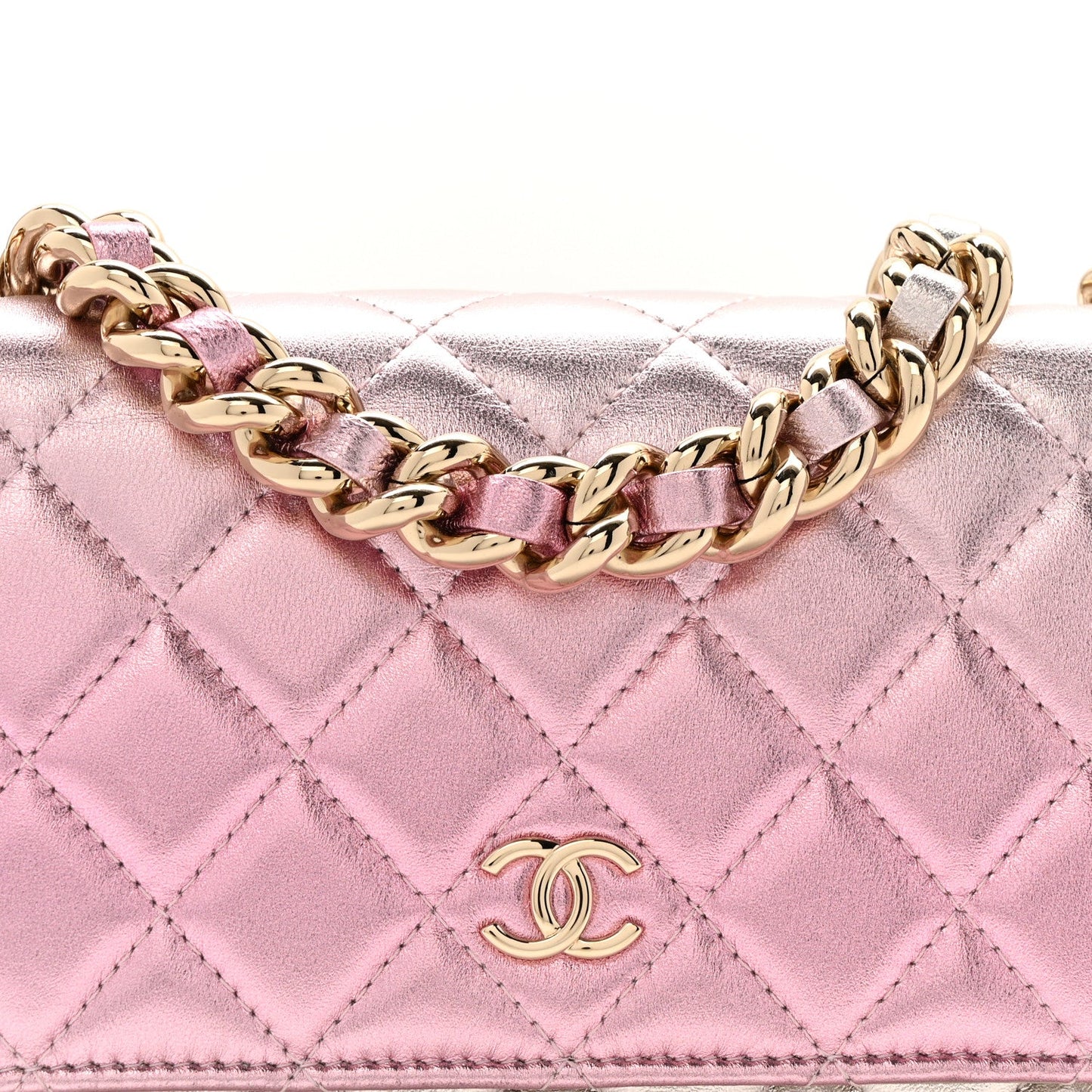 Gradient Metallic Lambskin Quilted Like A Wallet Wallet On Chain WOC Gold Pink