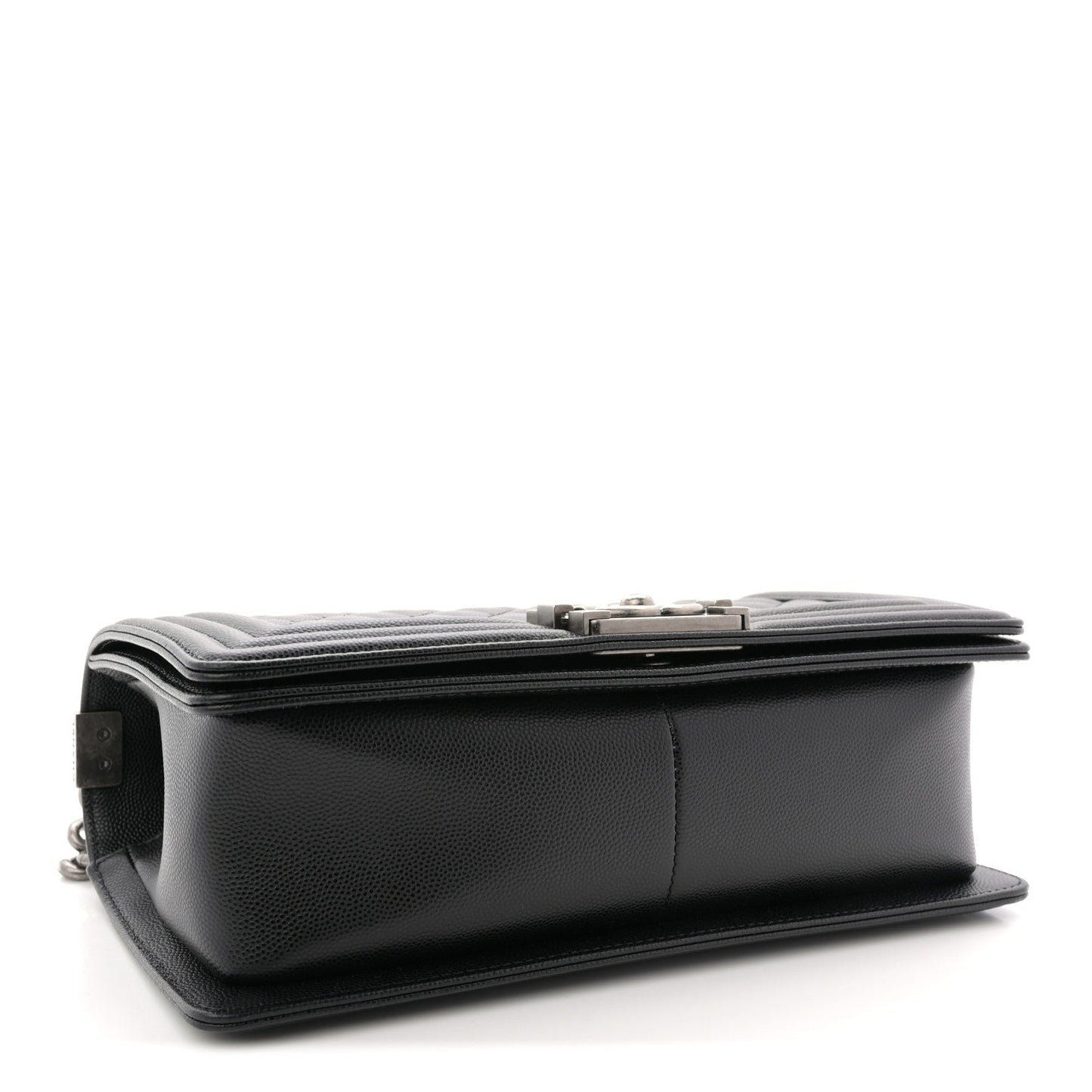 Caviar Quilted Medium Boy Flap Black