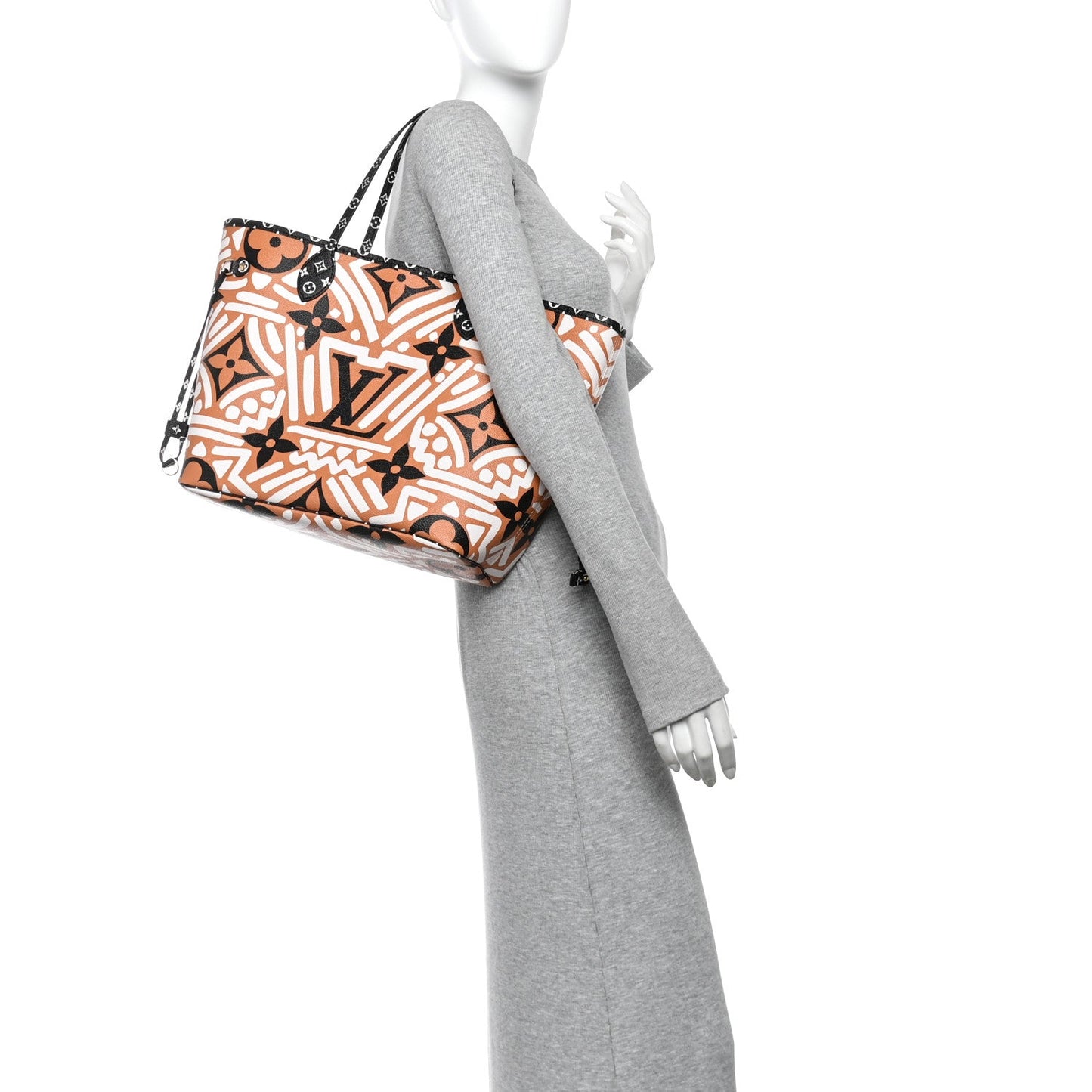 Monogram Giant Crafty Neverfull MM Creme Caramel