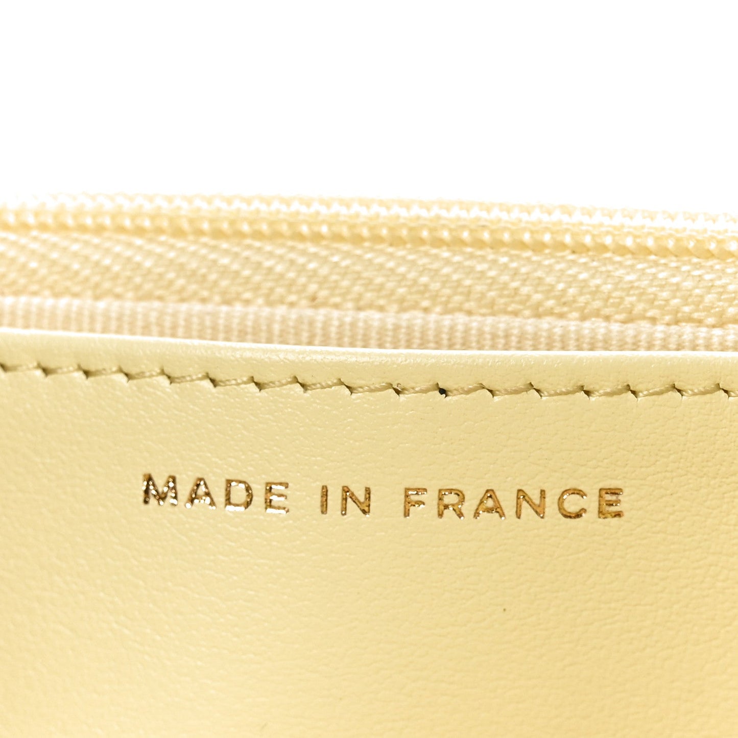 Caviar Quilted CC Turnlock Wallet On Chain WOC Light Yellow