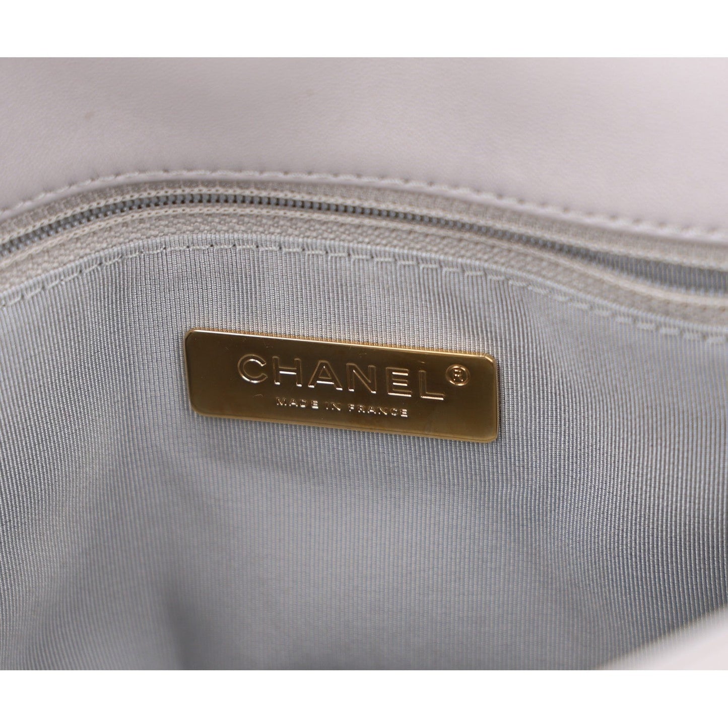 Lambskin Quilted Medium Chanel 19 Flap Grey