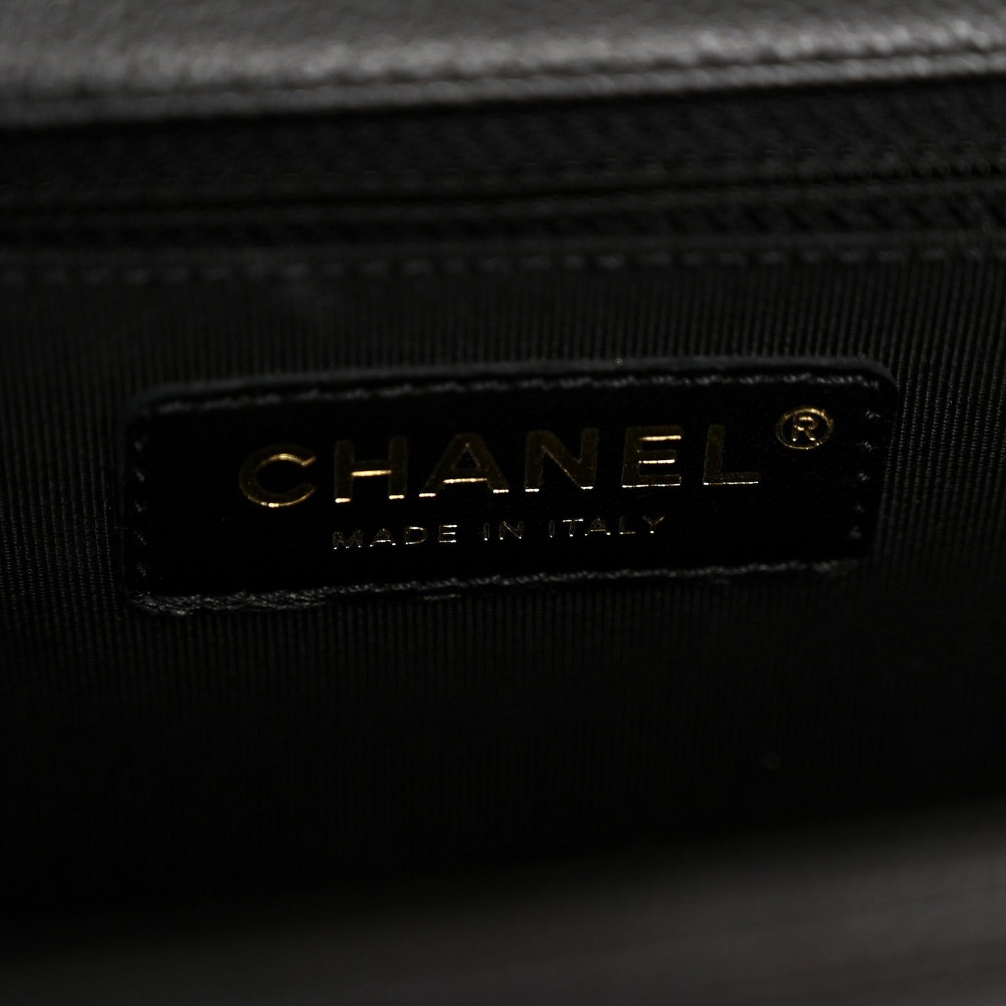 Caviar Quilted New Medium Boy Flap Black