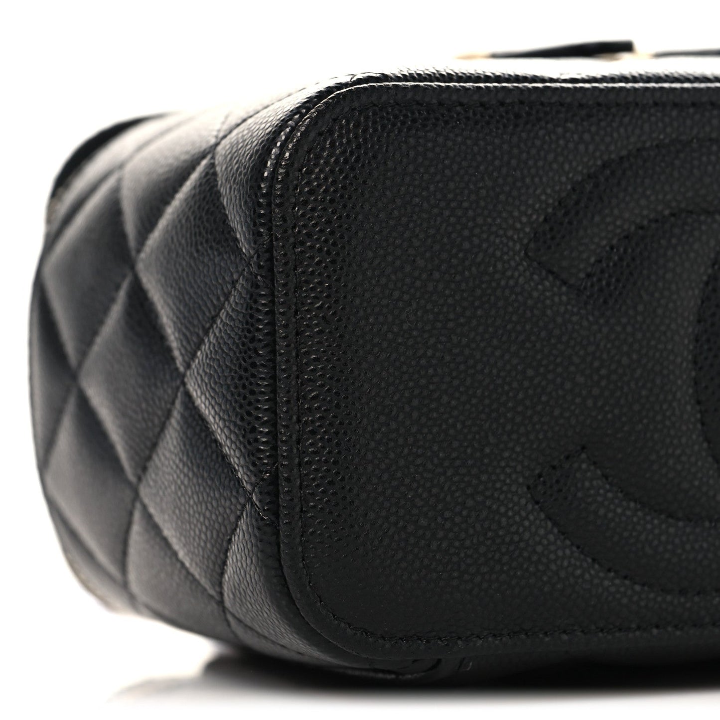 Caviar Quilted Small Vanity Case With Chain Black