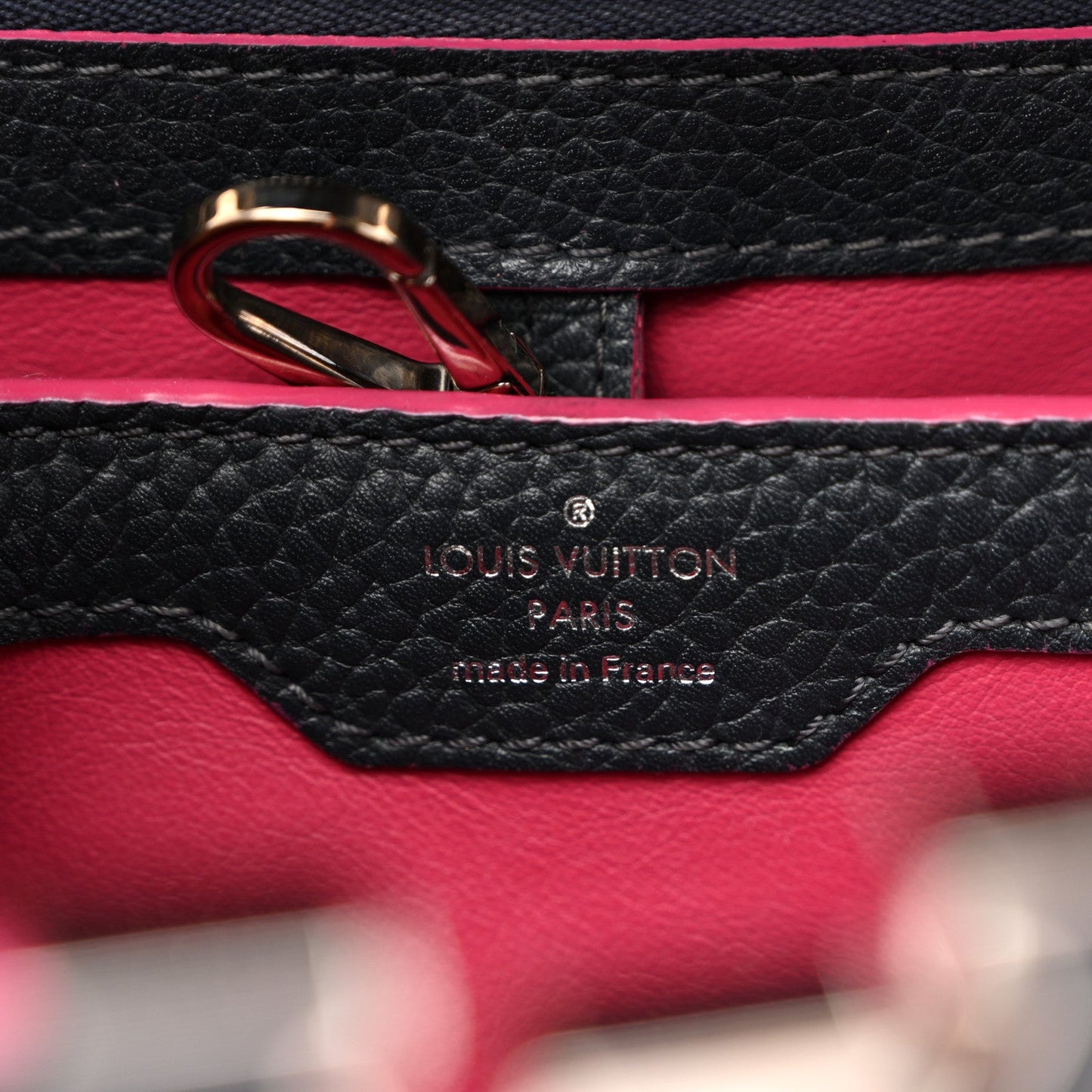 Taurillon Capucines PM Marine Rouge