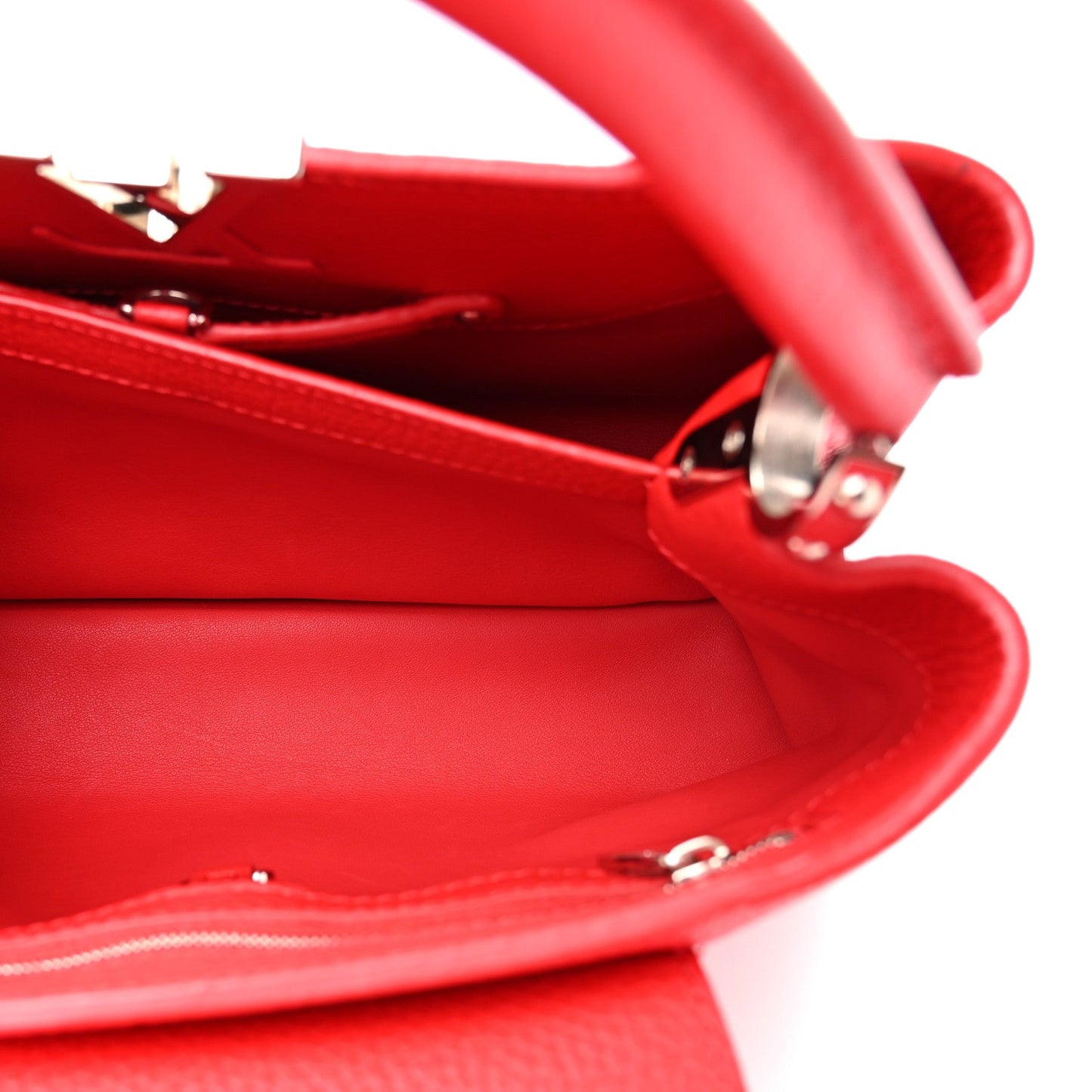 Taurillon Capucines PM Rubis