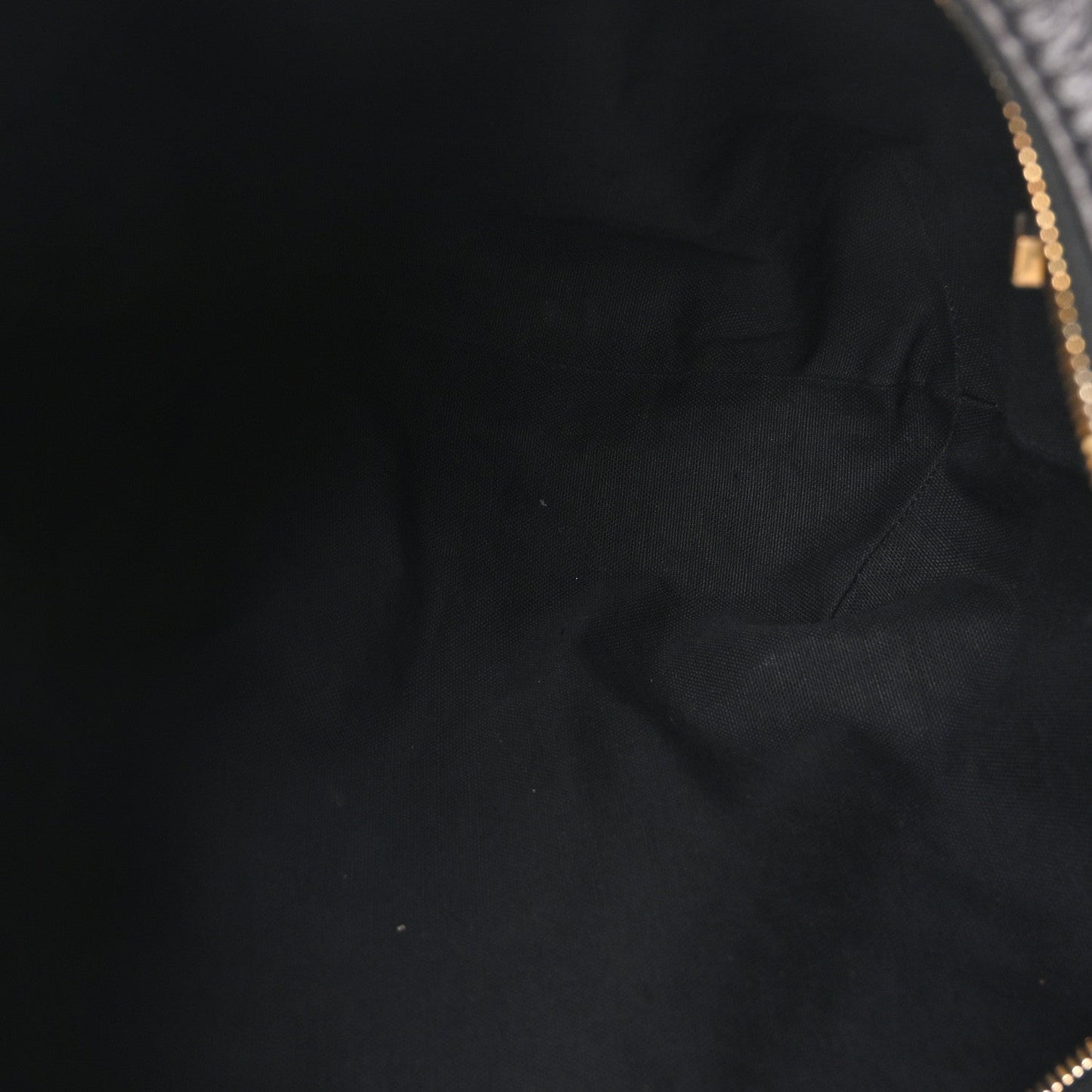 Crinkled Calfskin Large Grand Tour Multipocket Bag Black