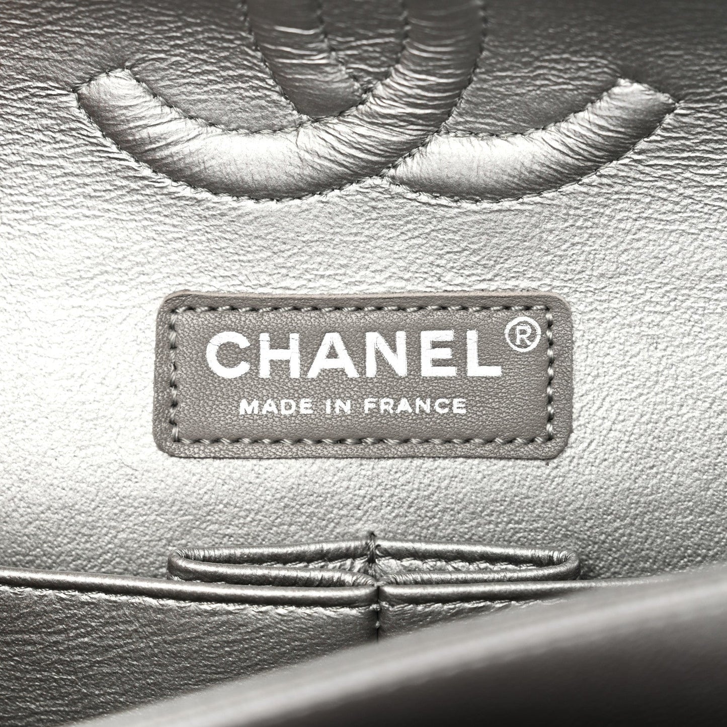 Metallic Caviar Chevron Quilted Medium Double Flap Silver