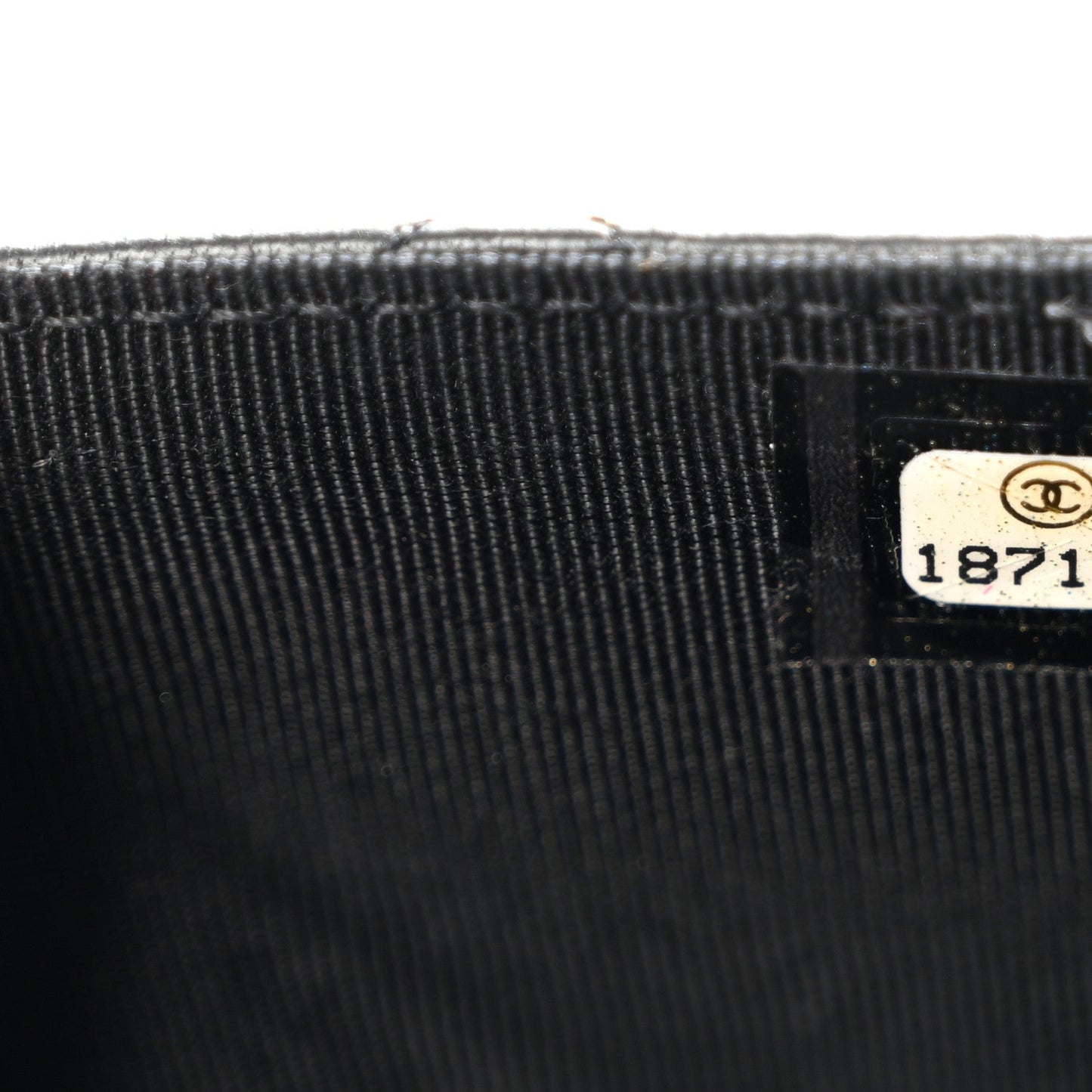 Lambskin Quilted Wallet On Chain WOC Black