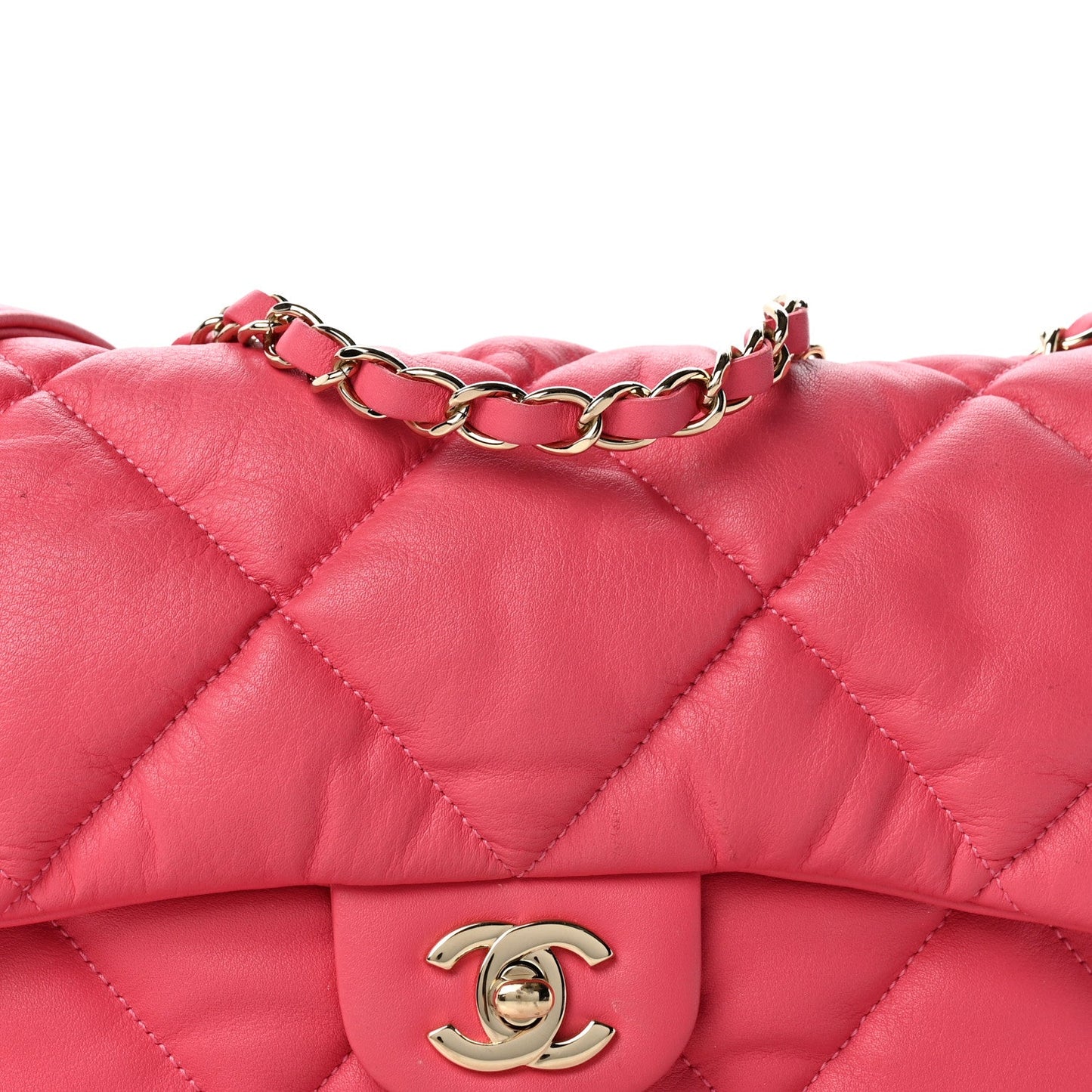 Calfskin Quilted Medium Bubbly Flap Pink