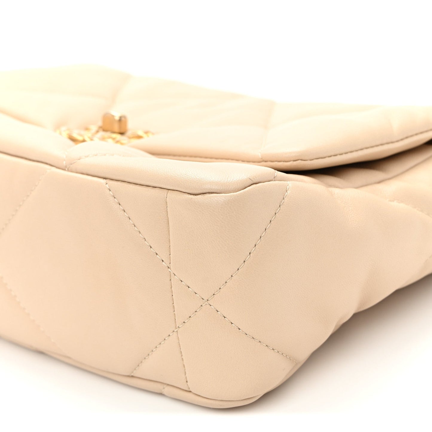 Lambskin Quilted Medium Chanel 19 Flap Beige