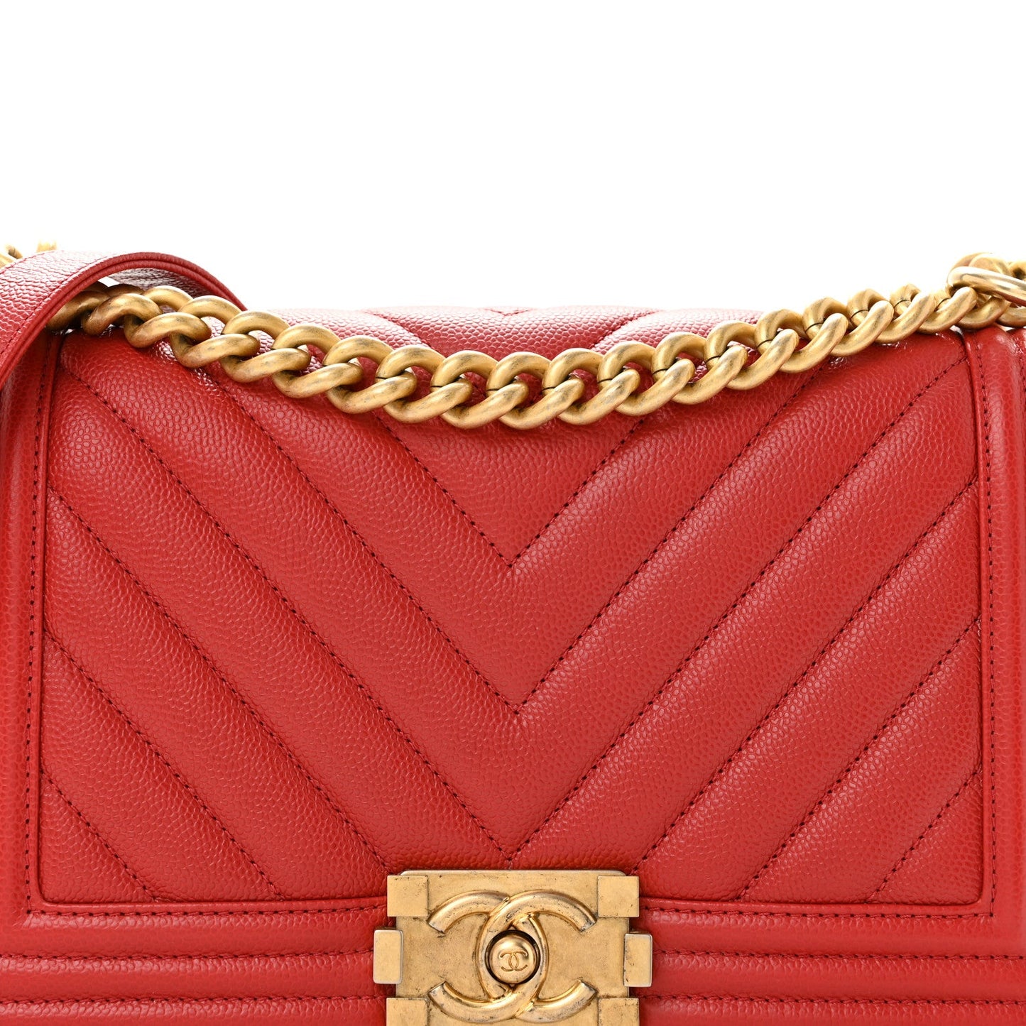Caviar Chevron Quilted Medium Boy Flap Red