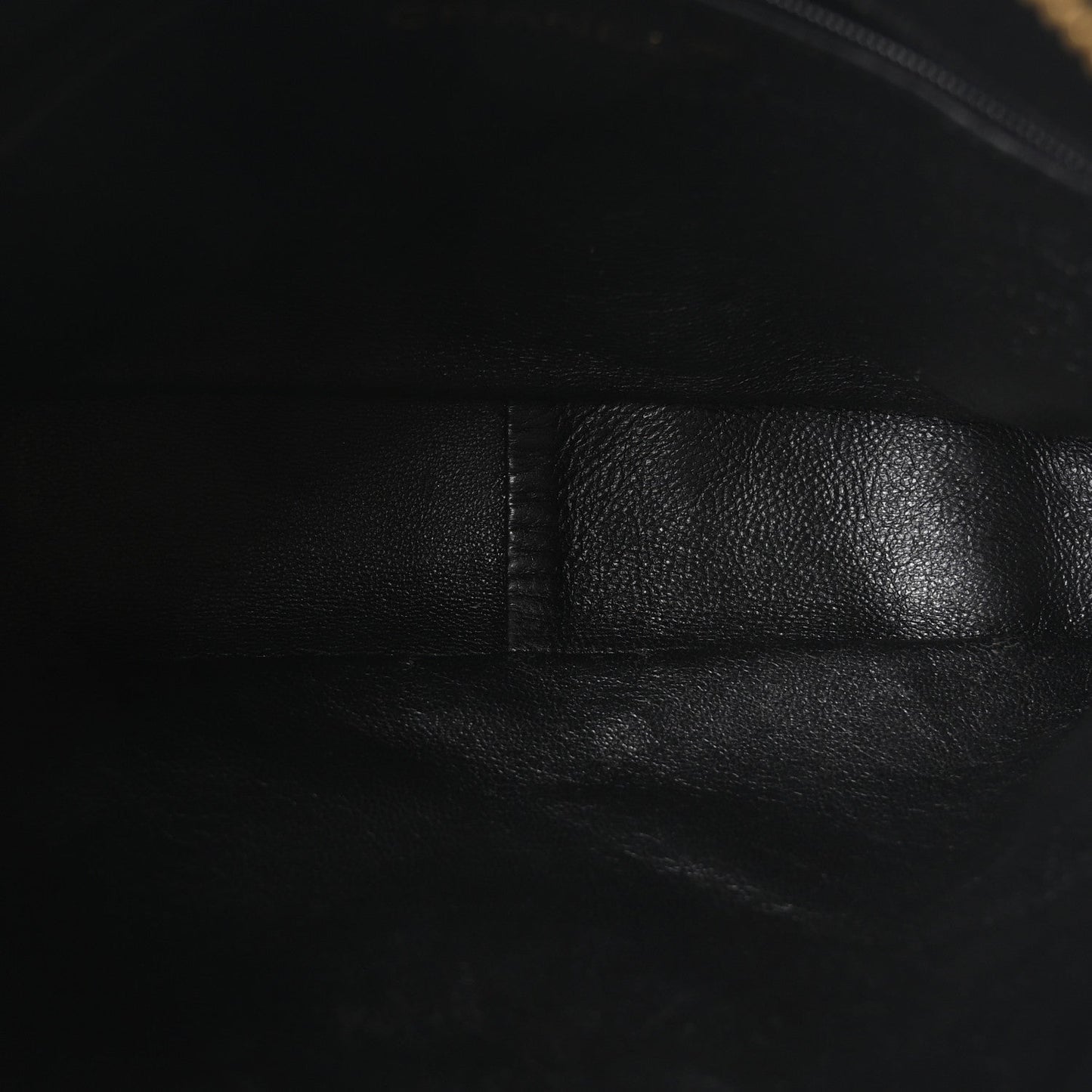 Lambskin Quilted CC Tassel Camera Case Black