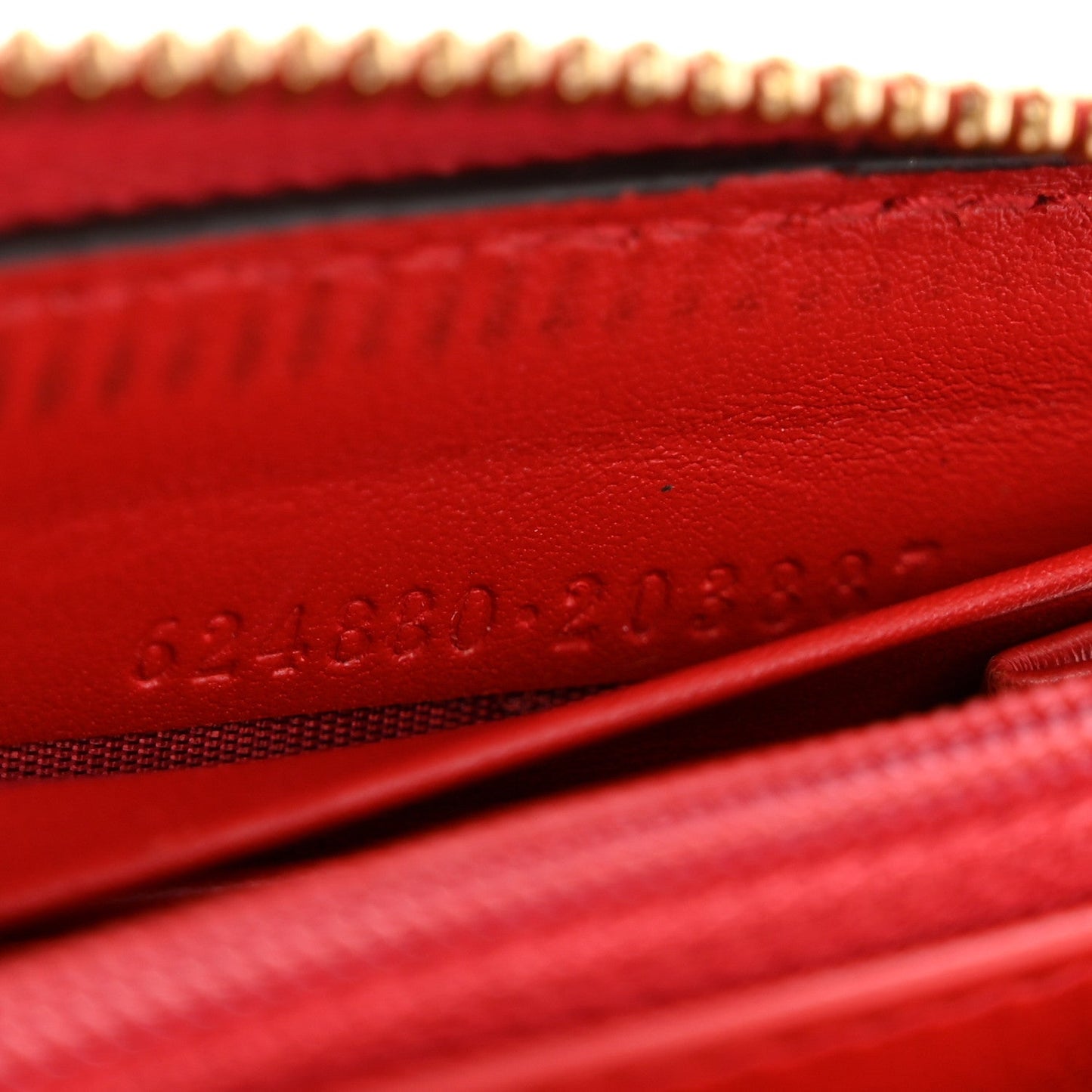 GG Supreme Monogram Apple Zip Around Wallet Beige Multicolor Lobster Red