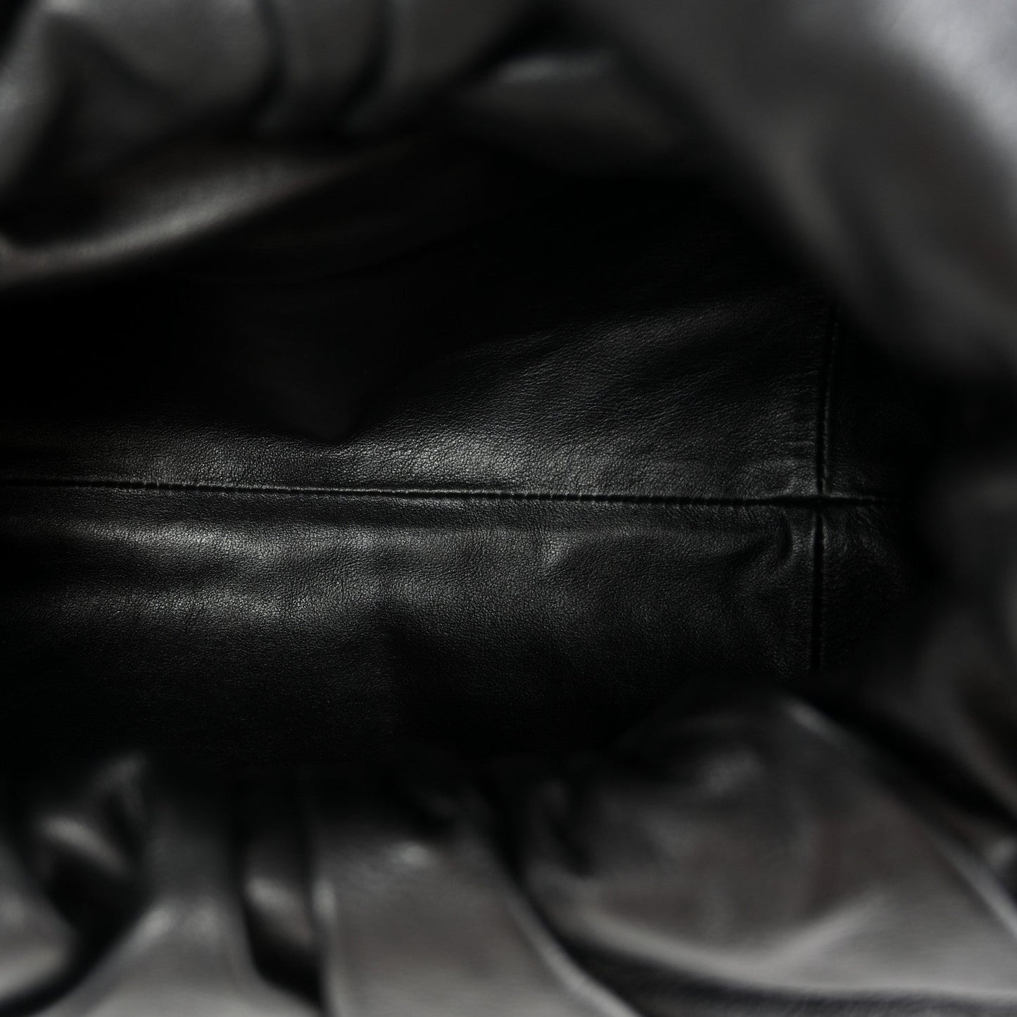 Smooth Butter Calfskin Small The Shoulder Pouch Black