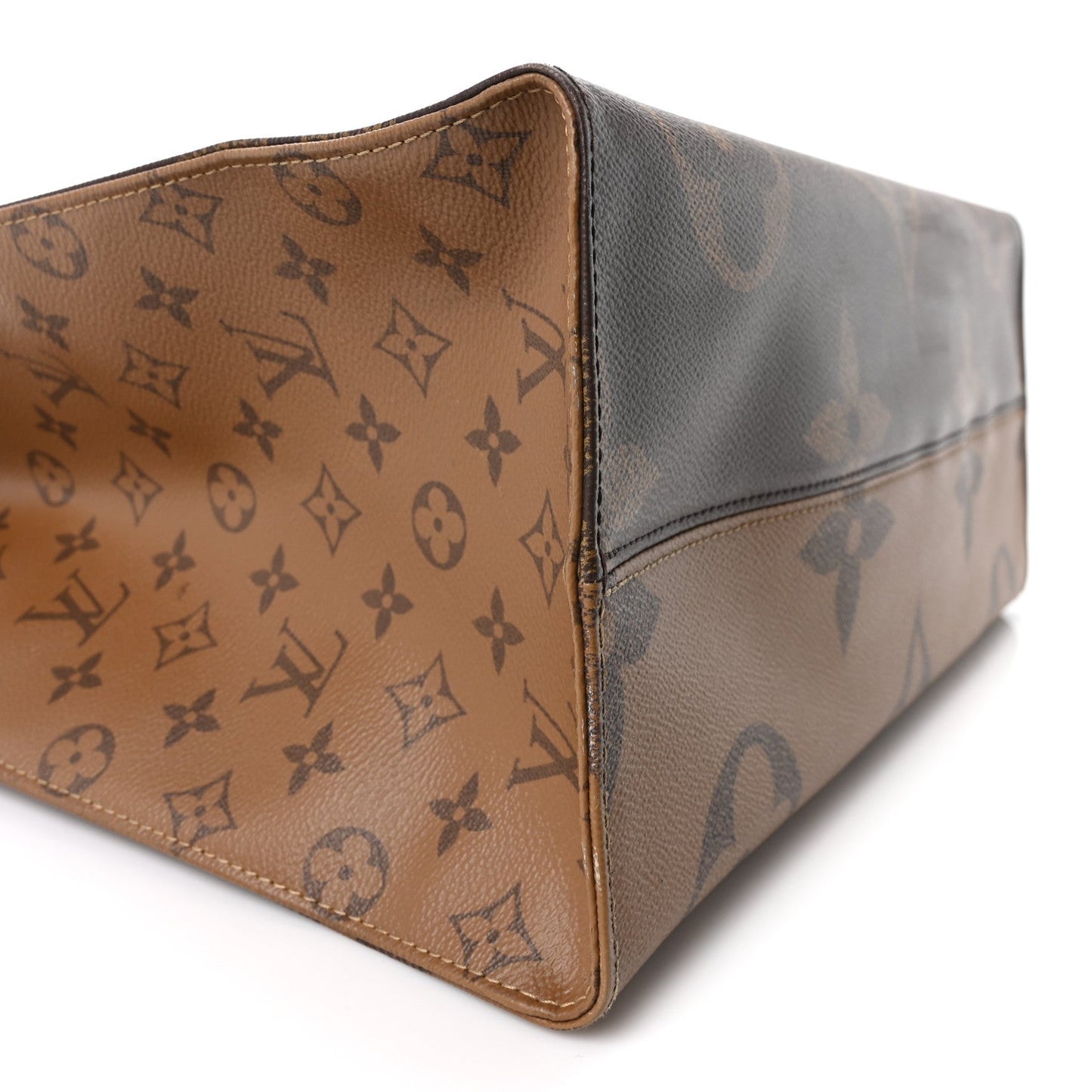 Reverse Monogram Giant Onthego GM