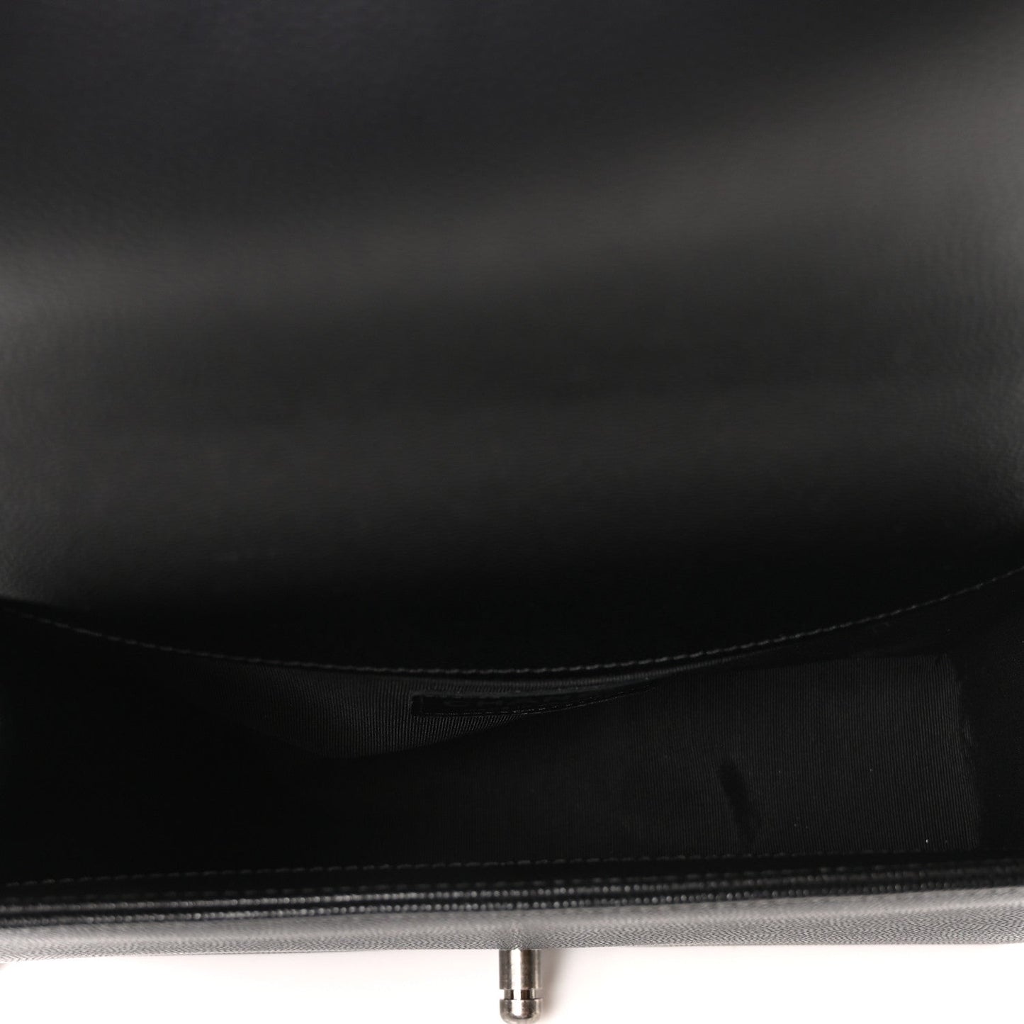 Caviar Quilted Medium Boy Flap Black