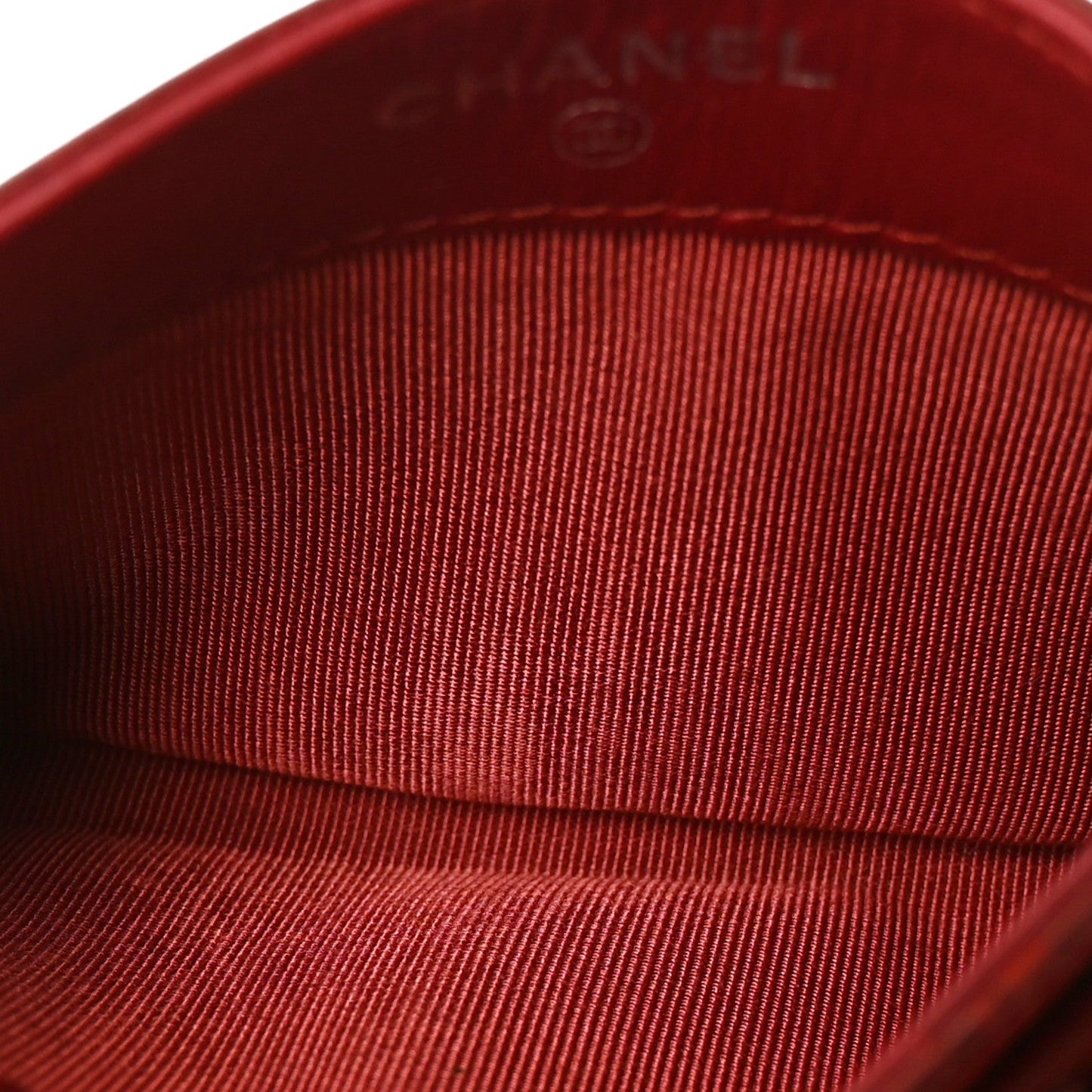 Caviar Quilted Card Holder Red