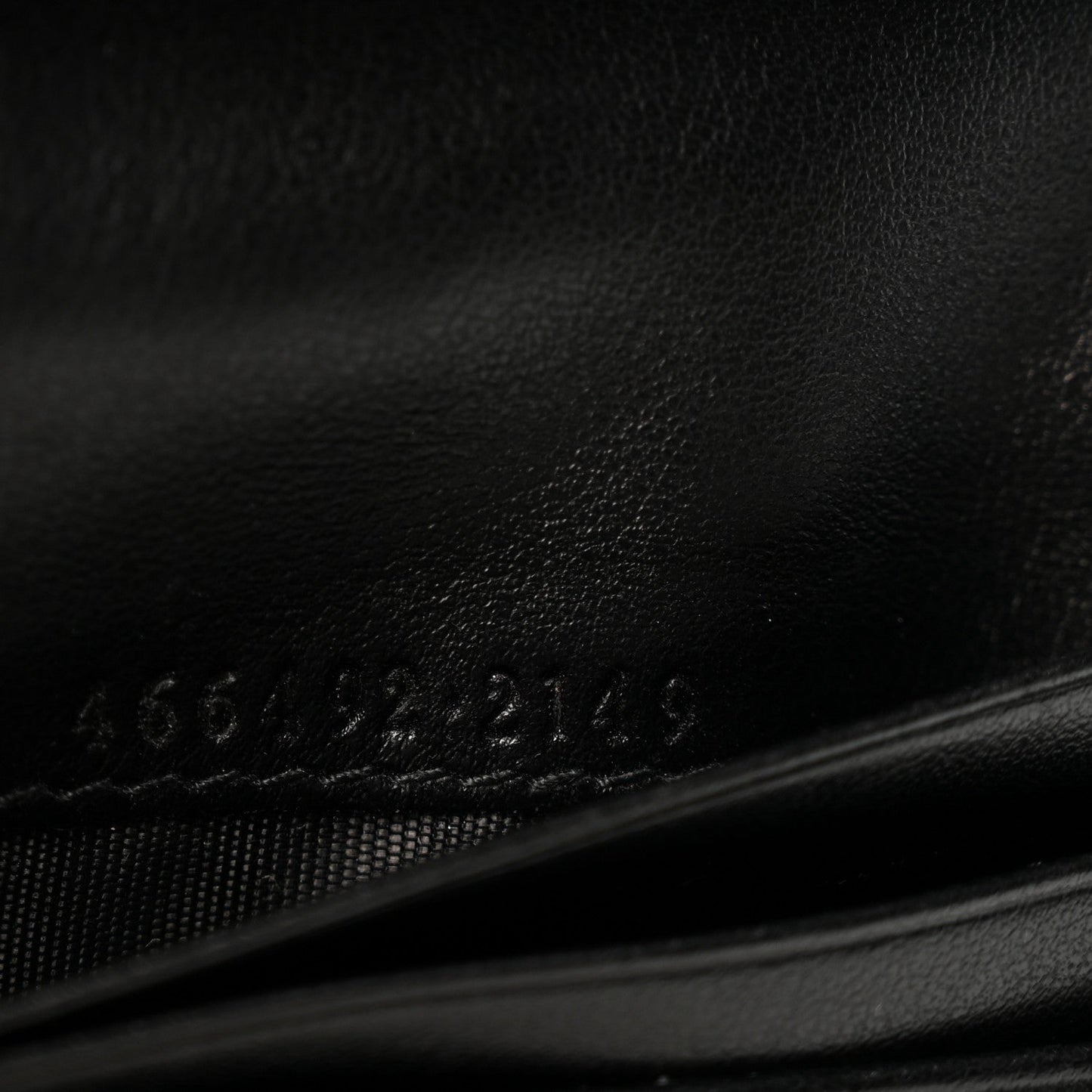 Calfskin Matelasse GG Marmont Card Case Wallet Black