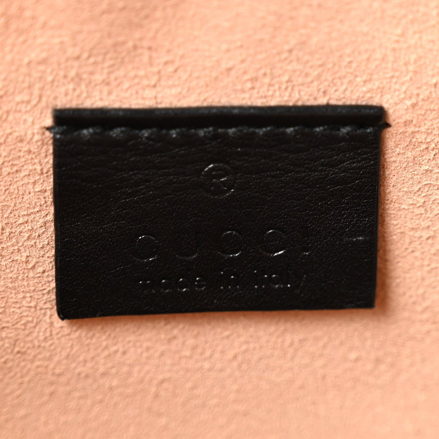 Calfskin Matelasse Large GG Marmont Zip Pouch Black