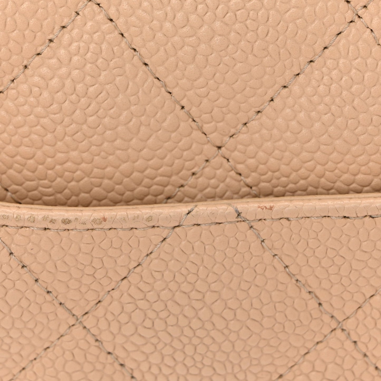 Caviar Quilted Jumbo Double Flap Beige Clair