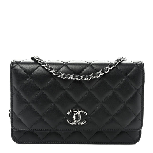 Lambskin Quilted Enamel CC Wallet on Chain WOC Black