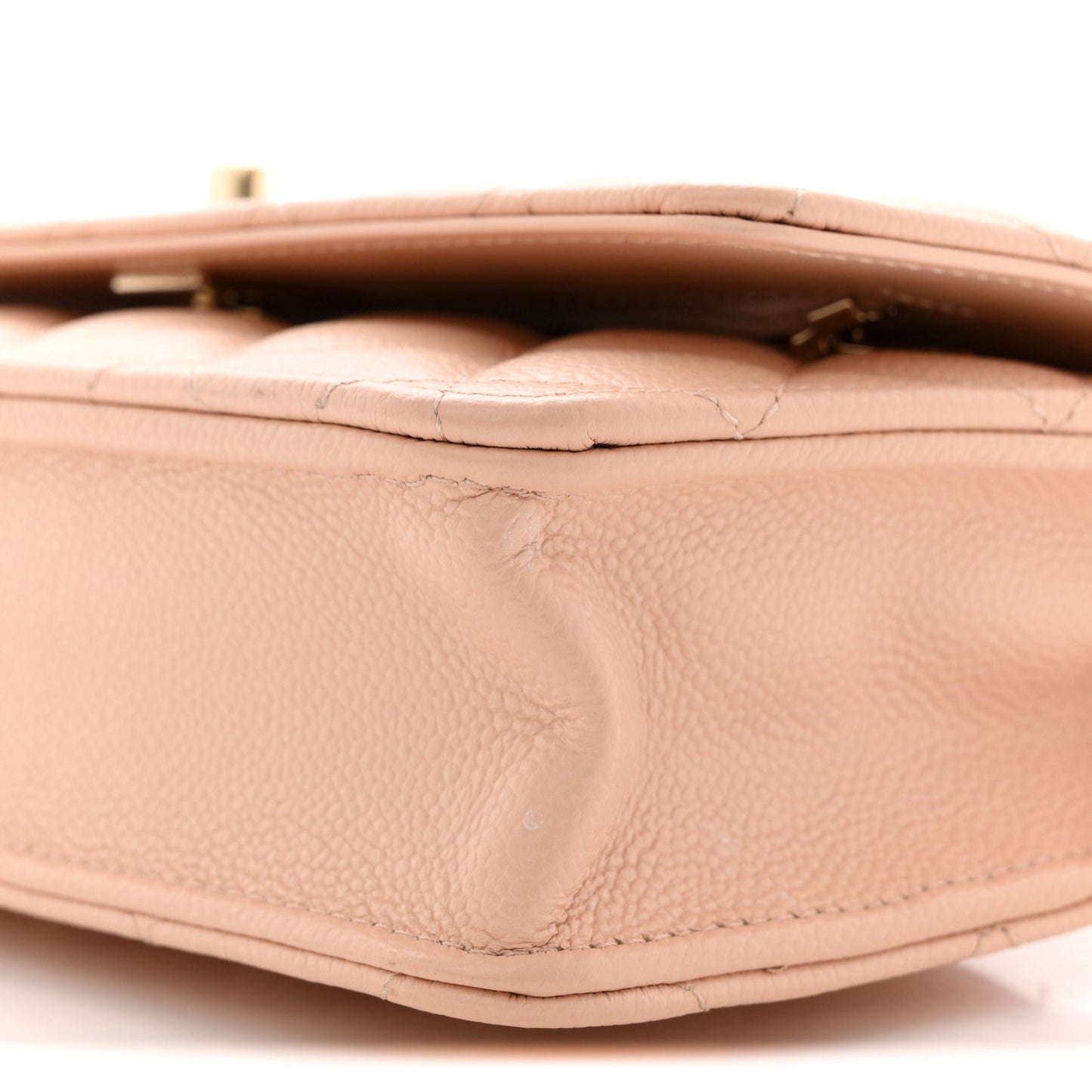 Caviar Quilted CC Turnlock Wallet On Chain WOC Beige