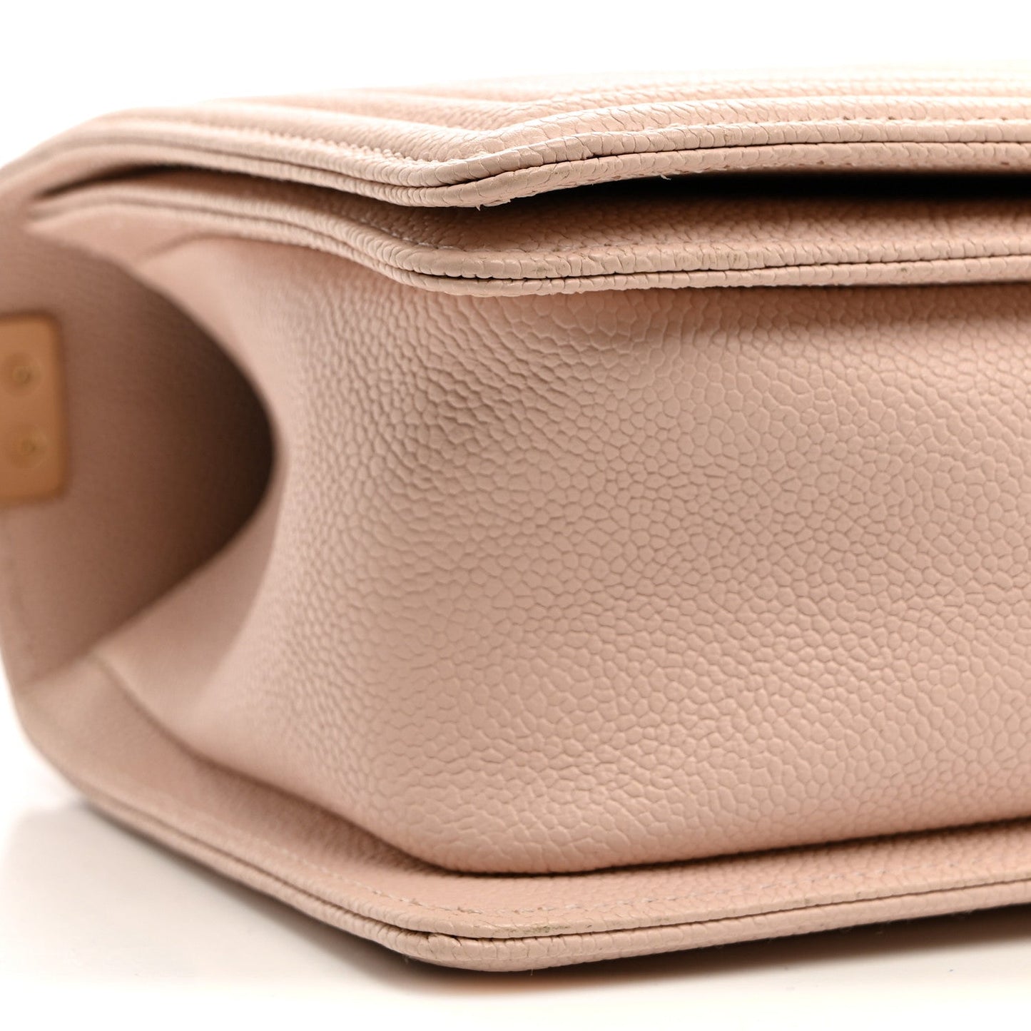 Caviar Chevron Quilted Medium Boy Flap Light Pink