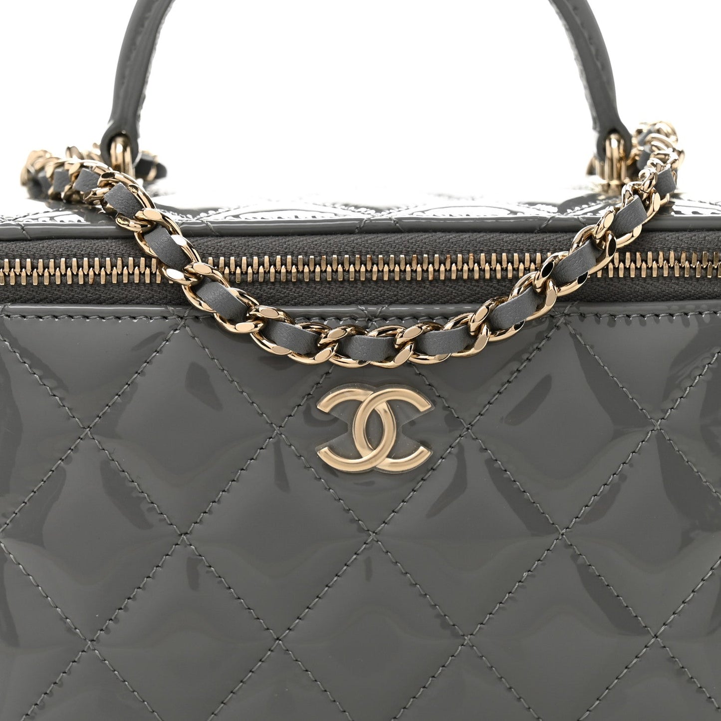 Patent Quilted Quilted Small Top Handle Vanity Case With Chain Grey