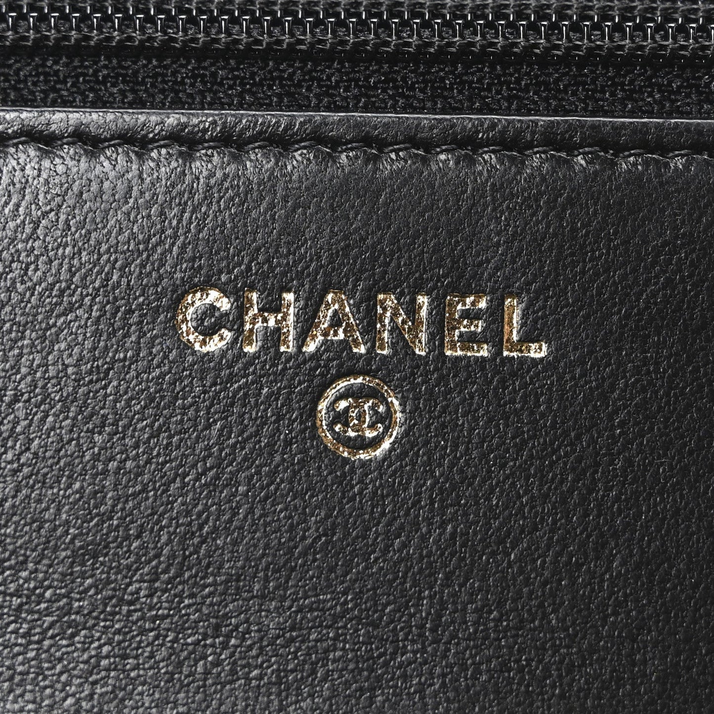 Lambskin Quilted Golden Class Wallet on Chain WOC Black