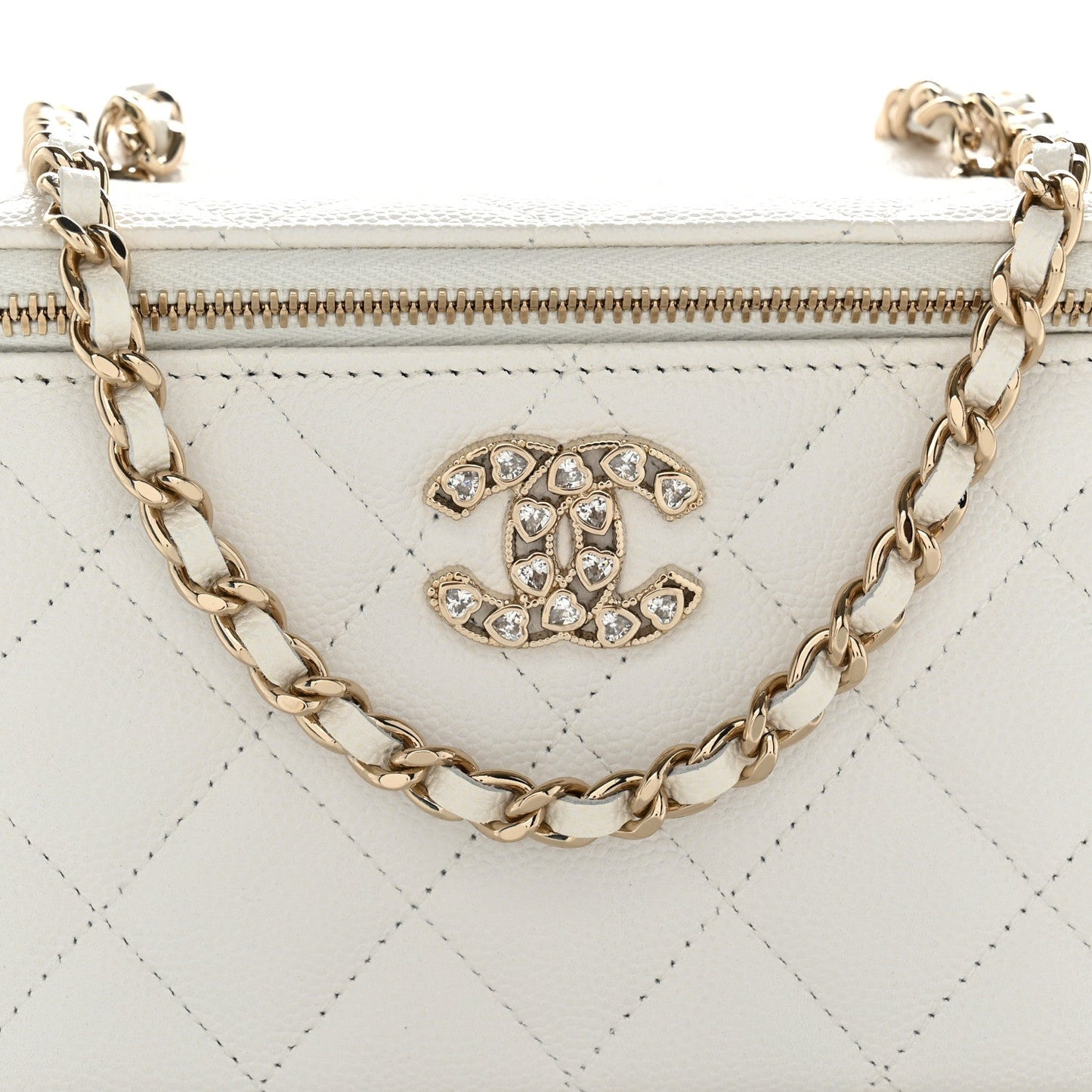 Caviar Quilted Crystal Hearts Small Vanity Case With Chain White