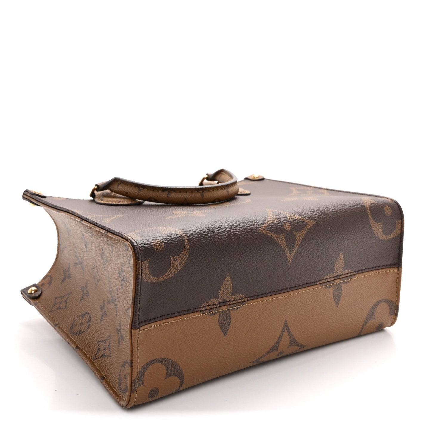 Reverse Monogram Giant Onthego PM