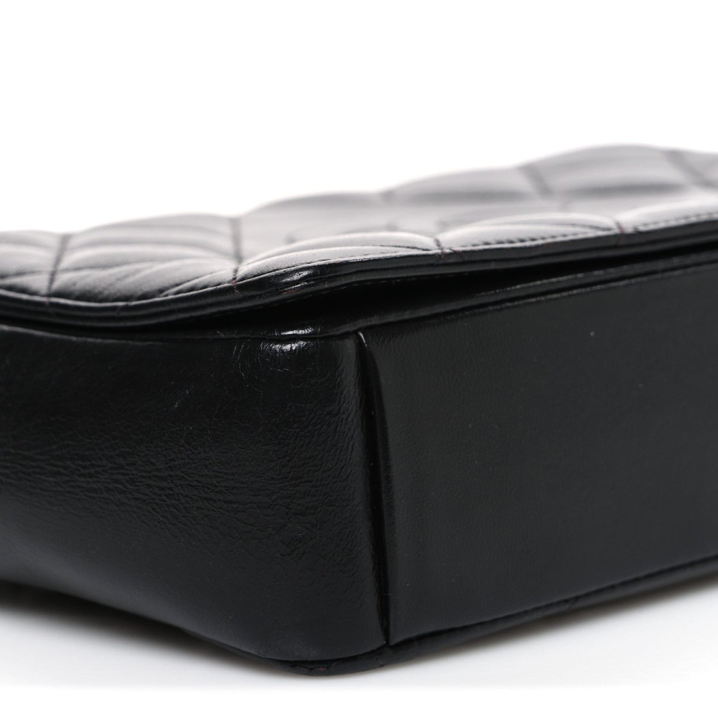 Lambskin Quilted Medium Diamond CC Flap Black