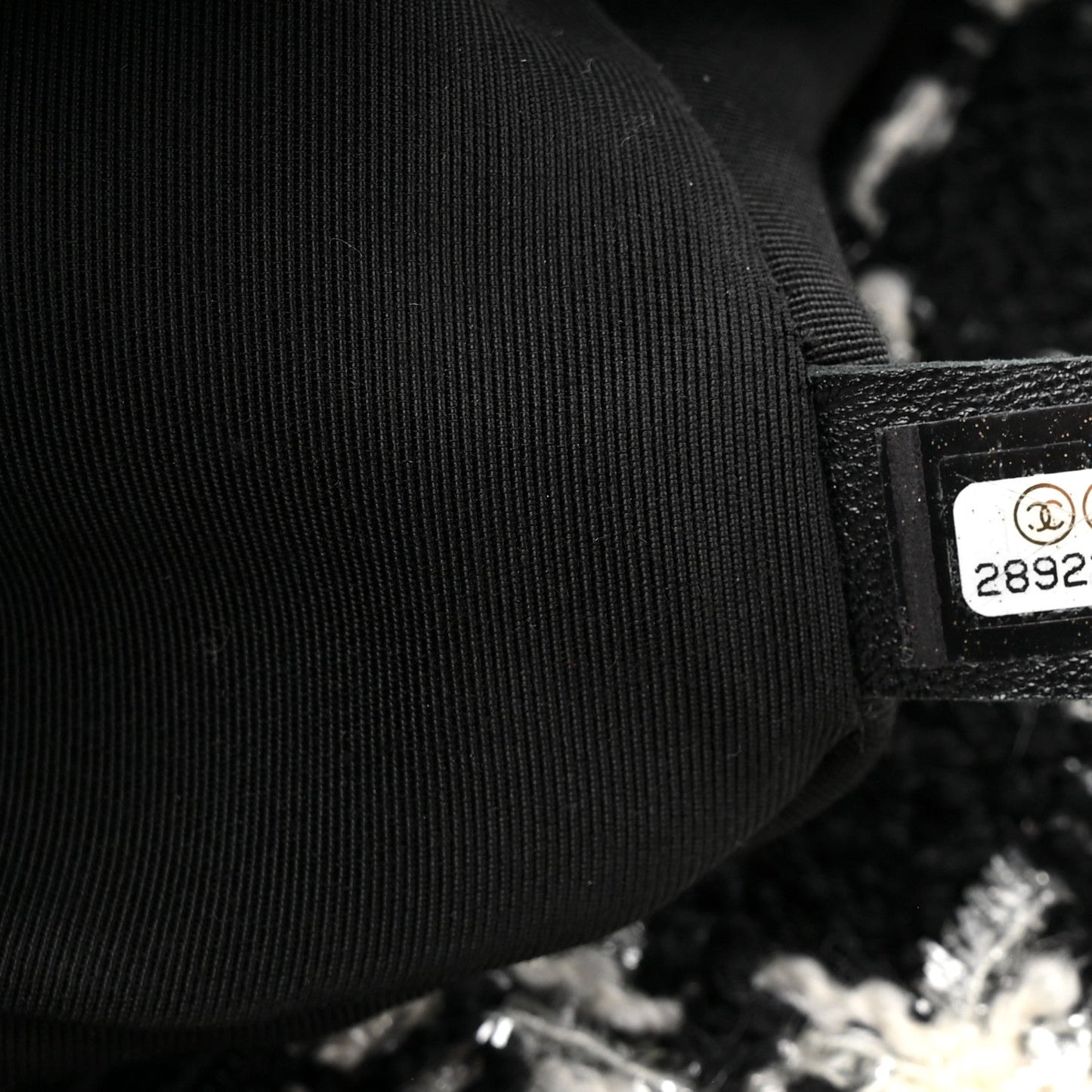Tweed Quilted Medium Chanel 19 Flap Black Ecru White
