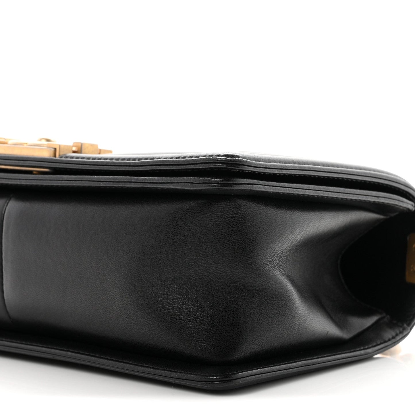 Calfskin Chevron Quilted Medium Boy Flap Black