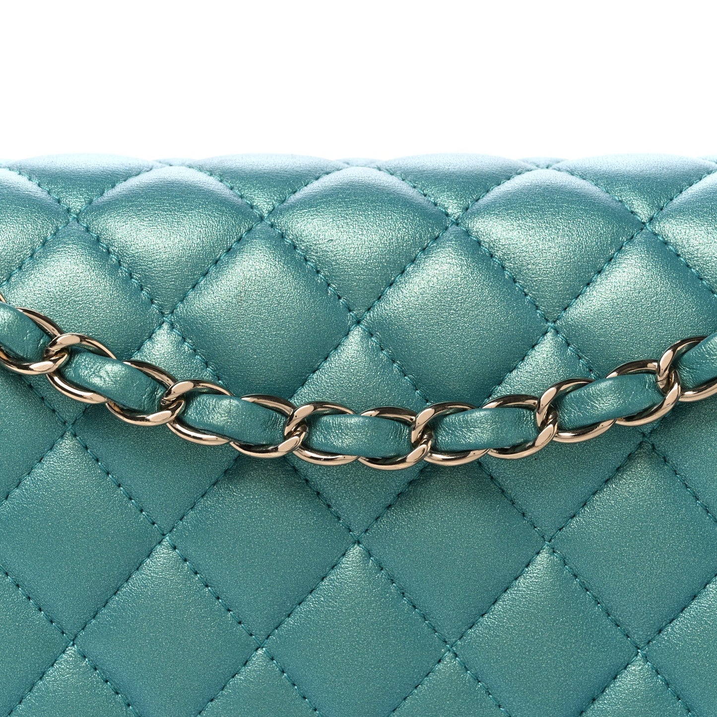 Iridescent Caviar Quilted Medium Double Flap Green