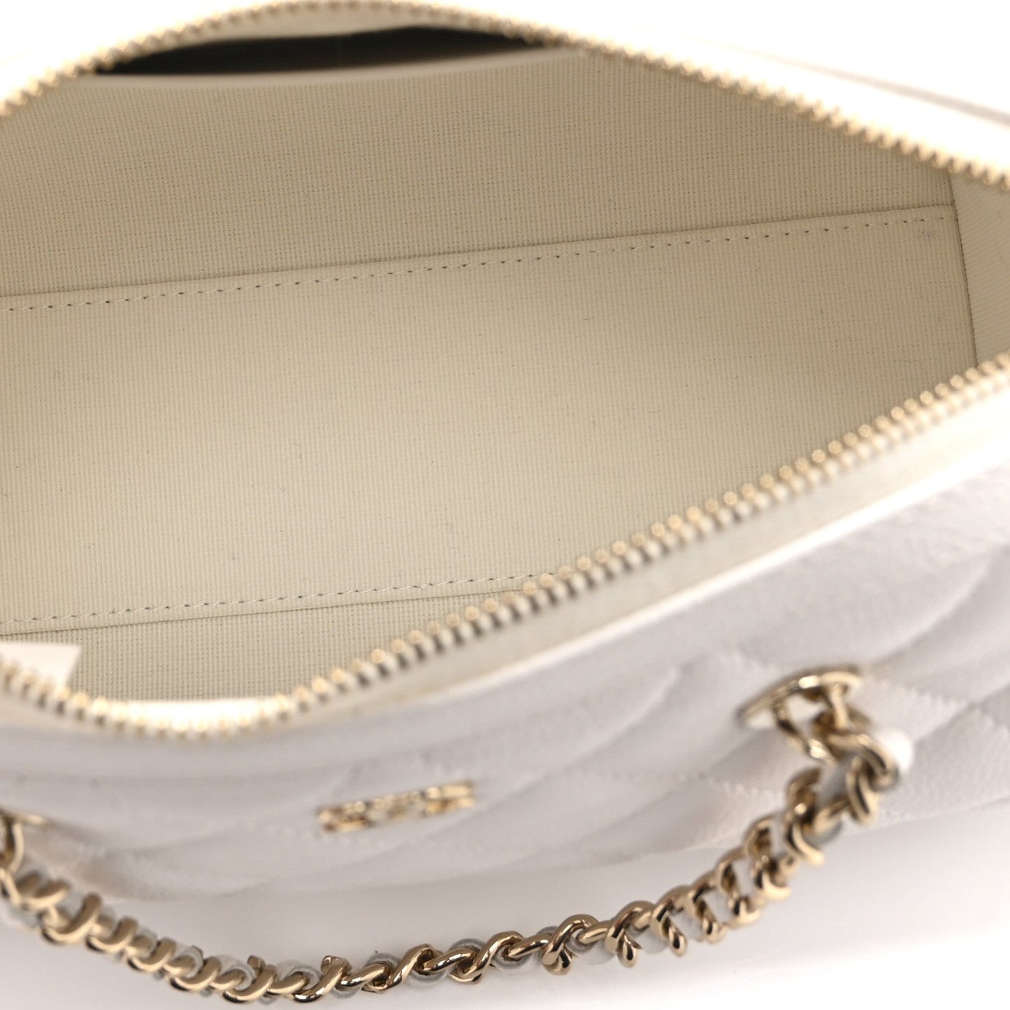 Caviar Quilted Barrel Clutch With Chain White
