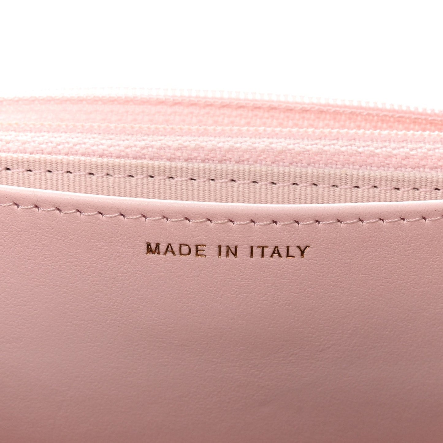 Caviar Quilted Crystal CC Wallet On Chain WOC Light Pink