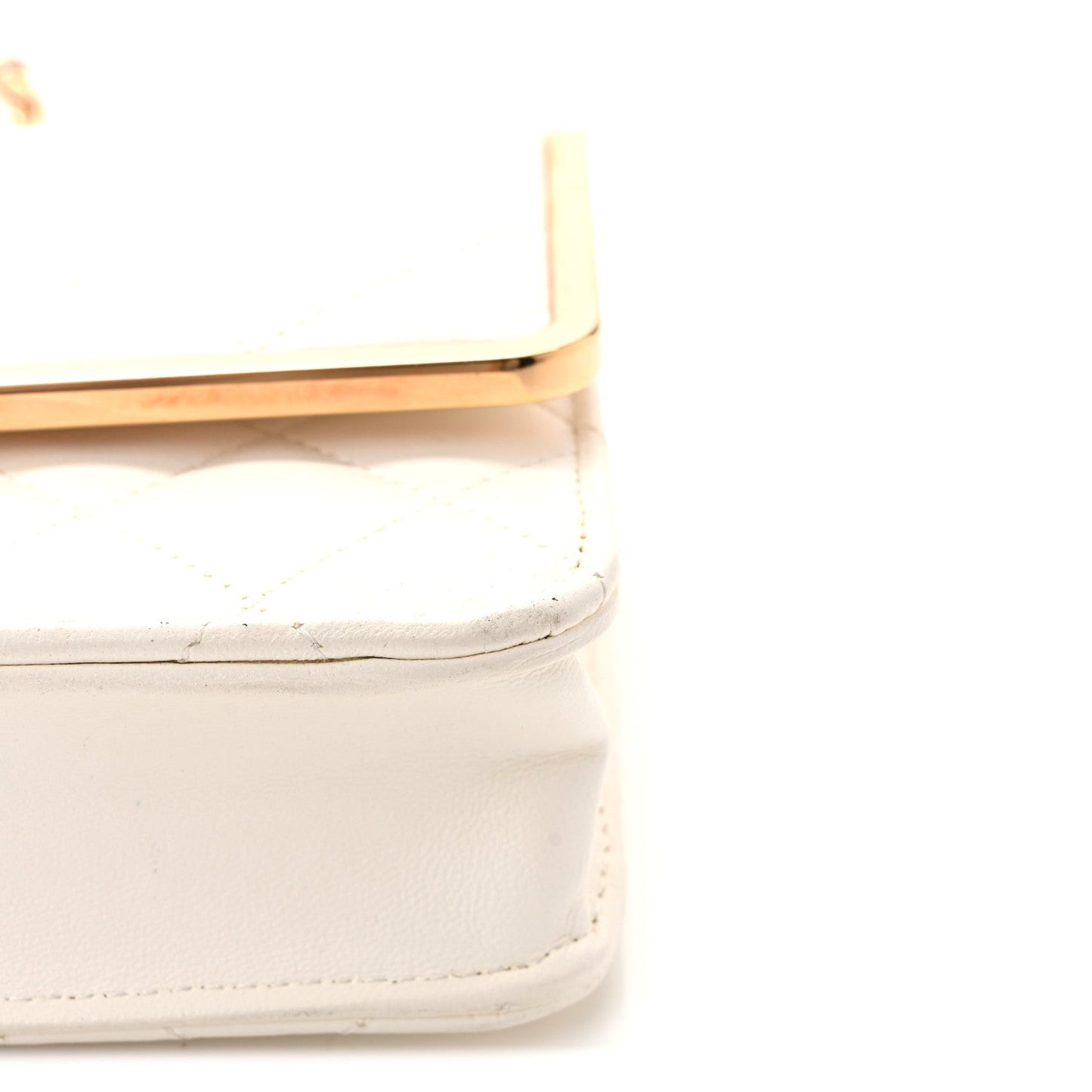 Lambskin Quilted Frame Wallet On Chain WOC White