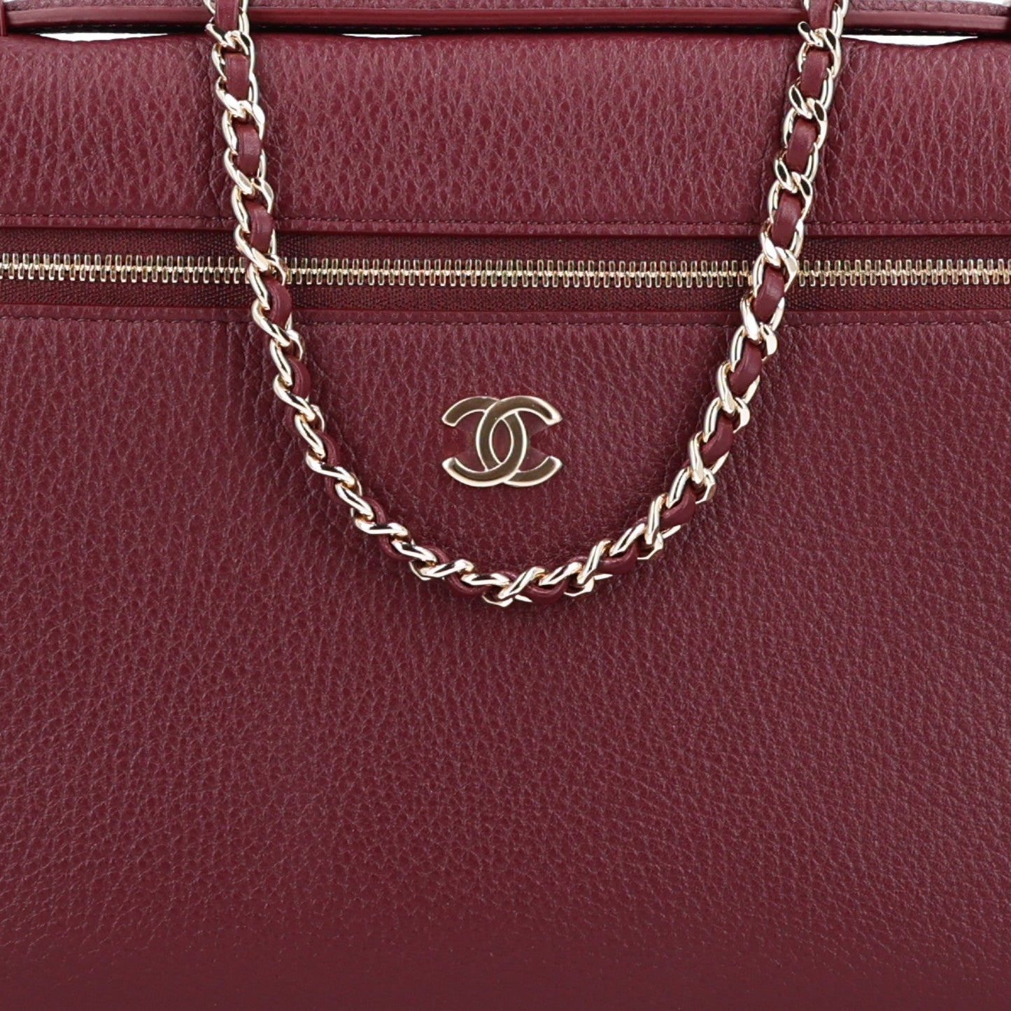 Grained Calfskin Top Handle Slim Vanity Case With Chain Dark Burgundy