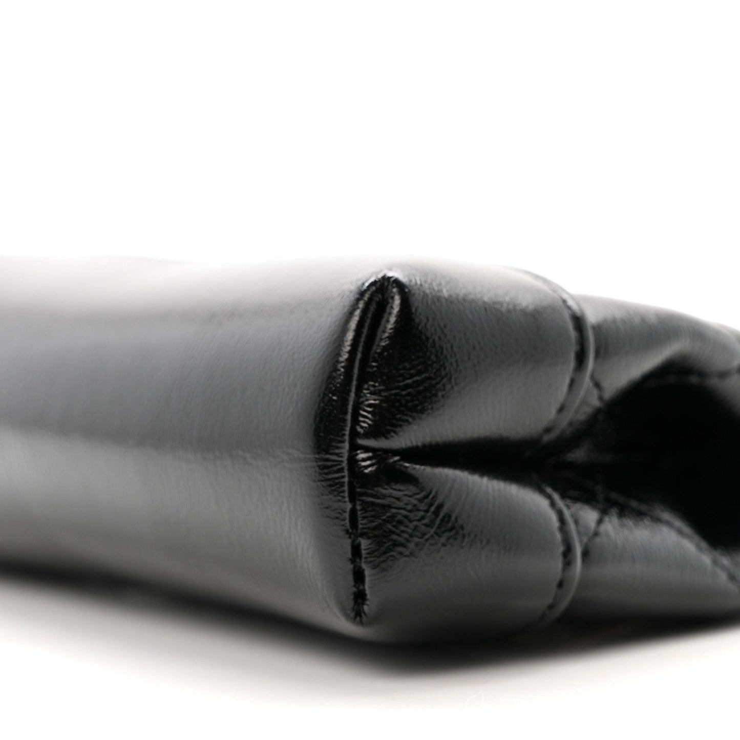 Shiny Lambskin Quilted Micro 31 Clutch With Chain Black