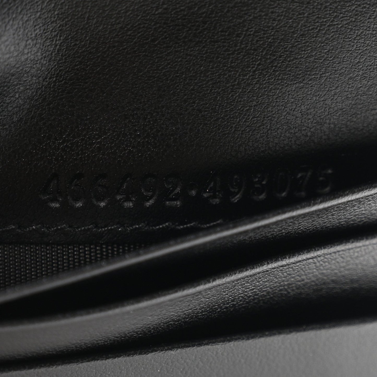 Calfskin Matelasse GG Marmont Card Case Wallet Black