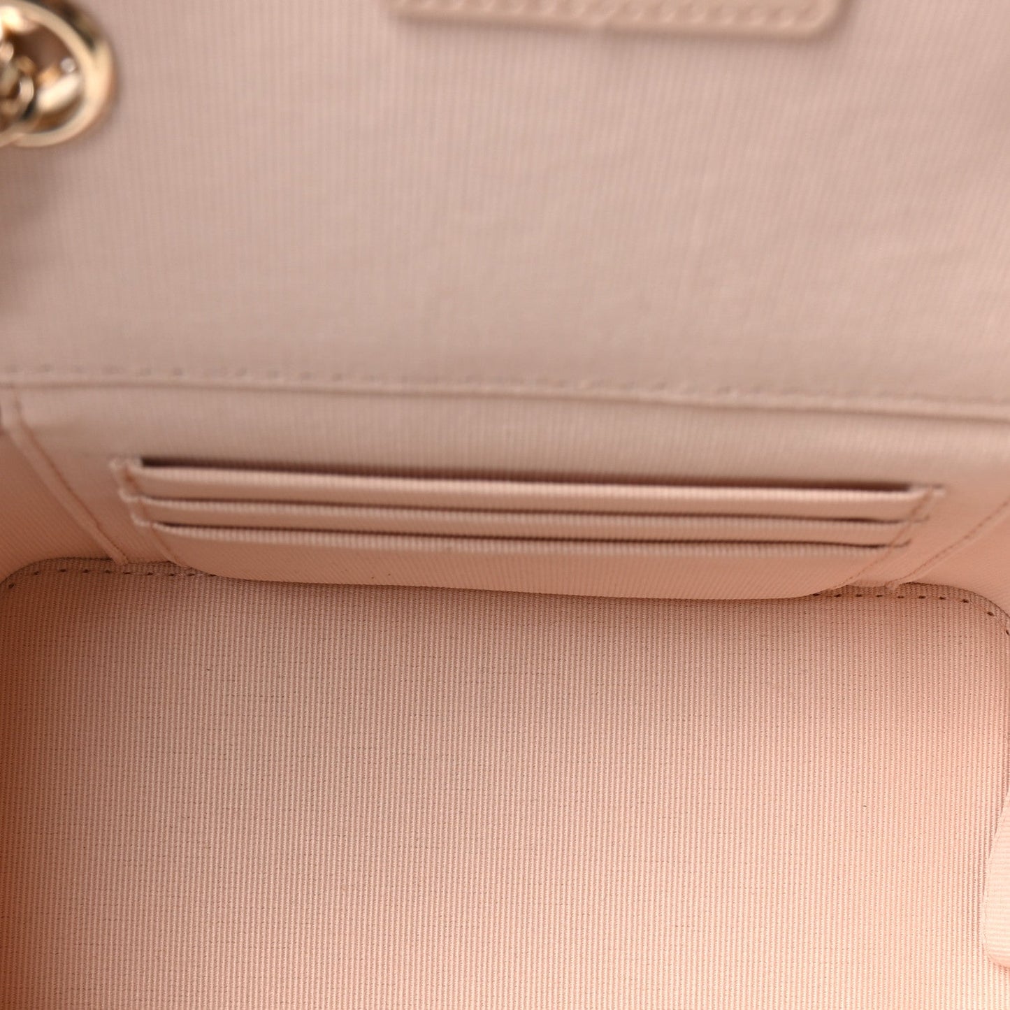Caviar Quilted Small Vanity Case With Chain Light Beige