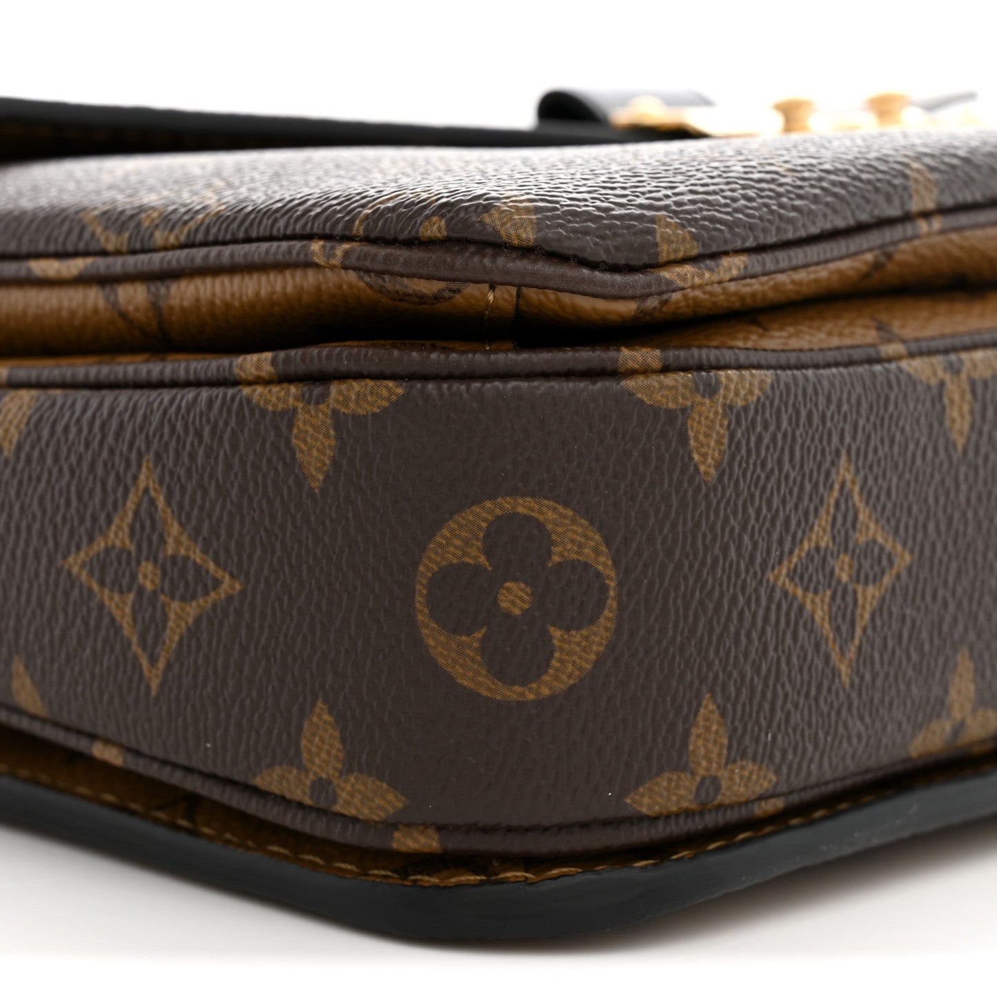 Reverse Monogram Pochette Metis