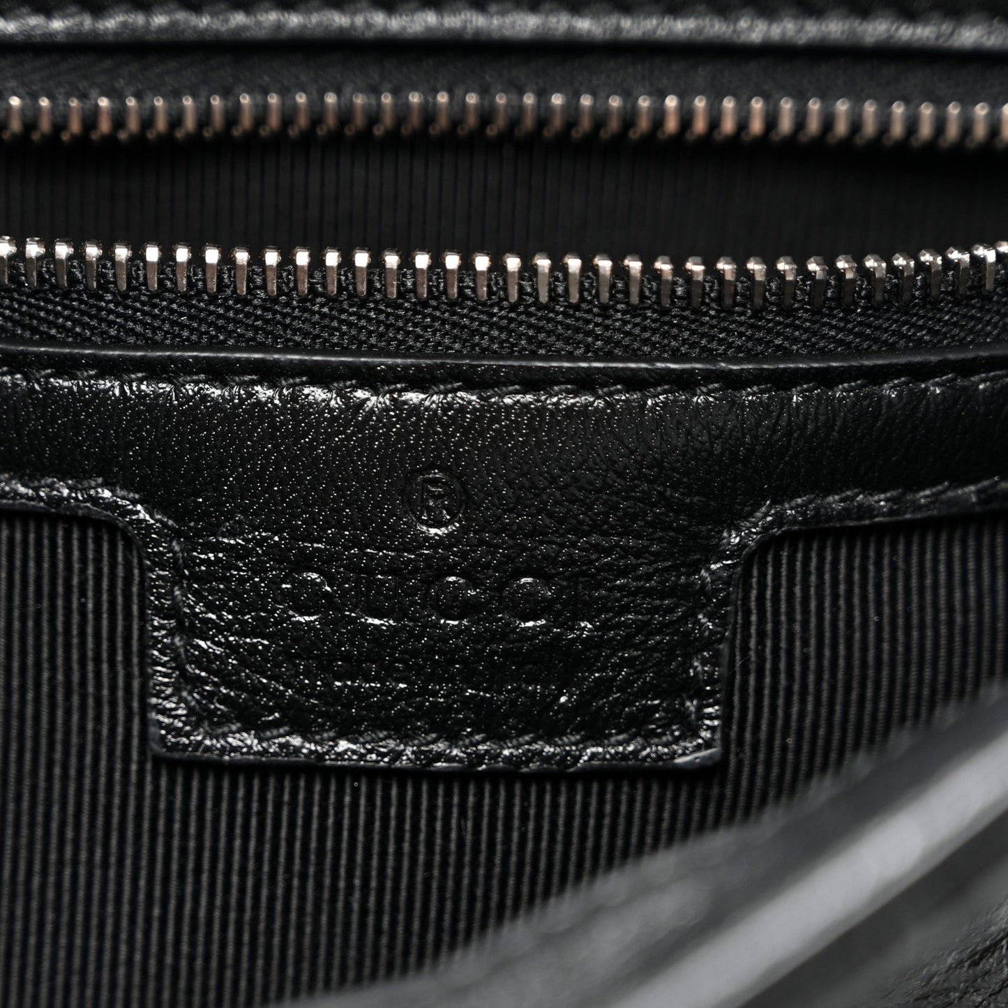 Soft Calfskin Matelasse Medium GG Marmont Shoulder Bag Black