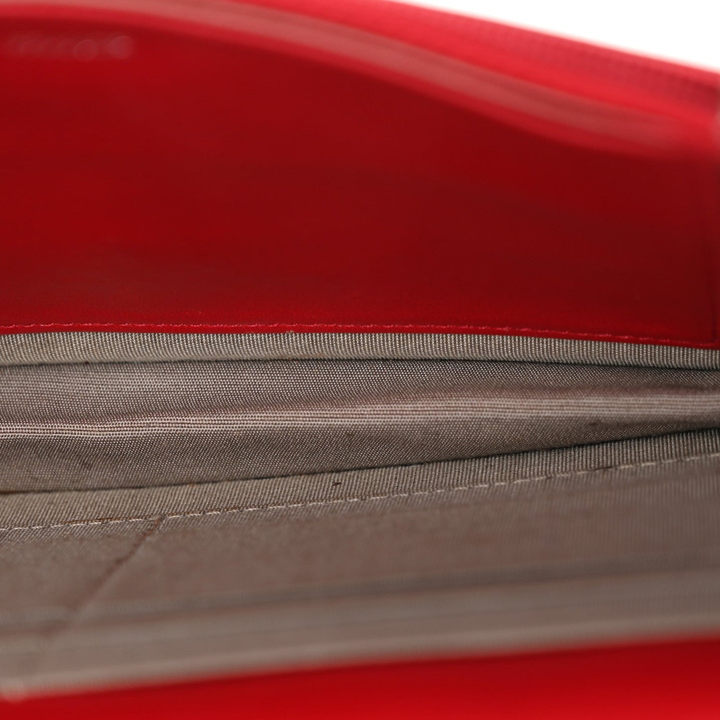 Caviar Sevruga Wallet on Chain WOC Red