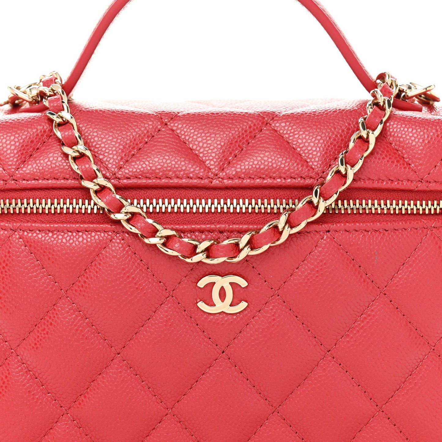 Caviar Quilted Top Handle Slim Vanity With Chain Red