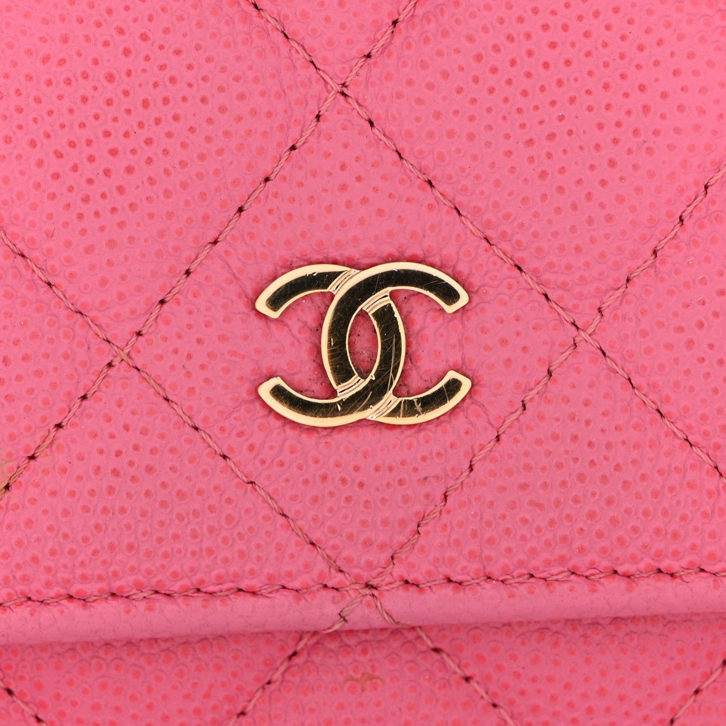 Caviar Quilted Wallet on Chain WOC Pink