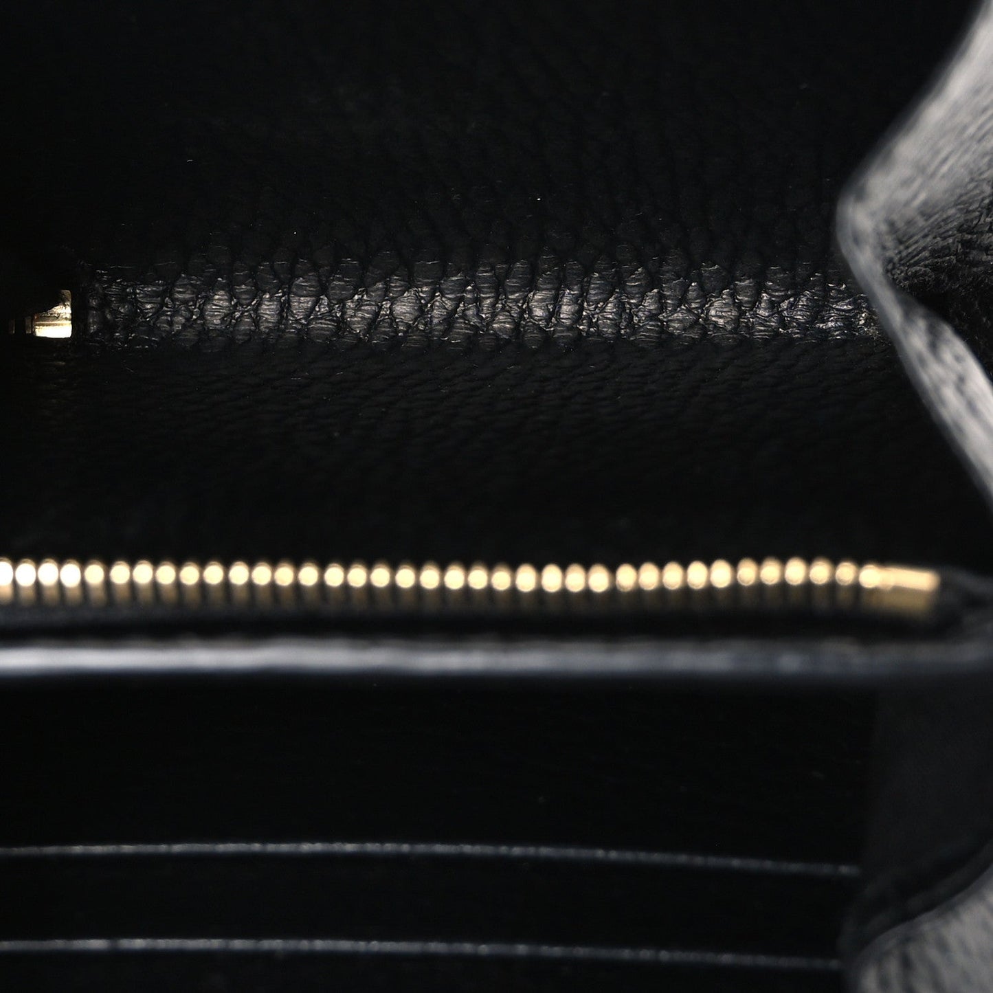 Dollar Calfskin GG Supreme Monogram Medium GG Marmont Wallet Black Beige Ebony