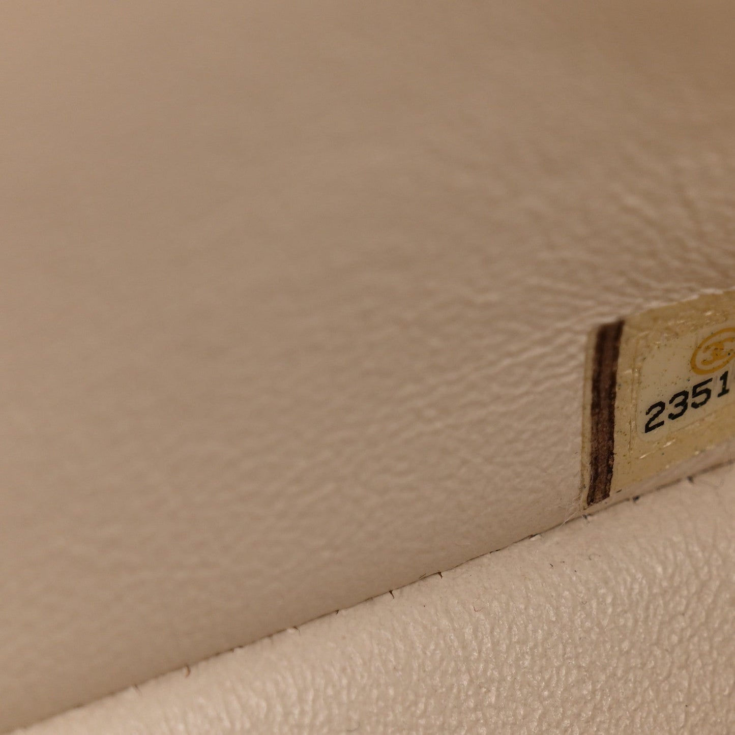 Caviar Quilted Medium Double Flap White