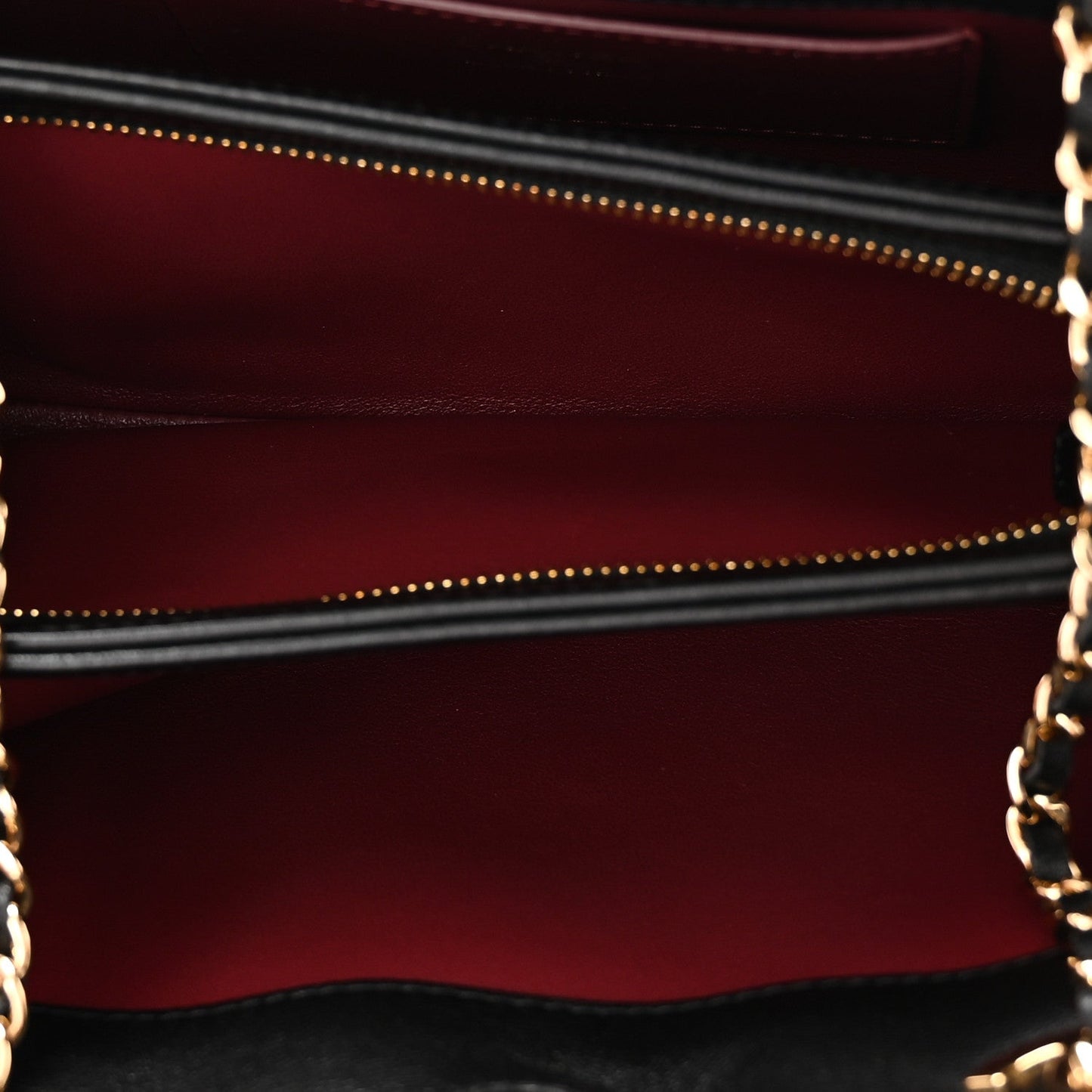 Lambskin Quilted Clutch With Chain Black White